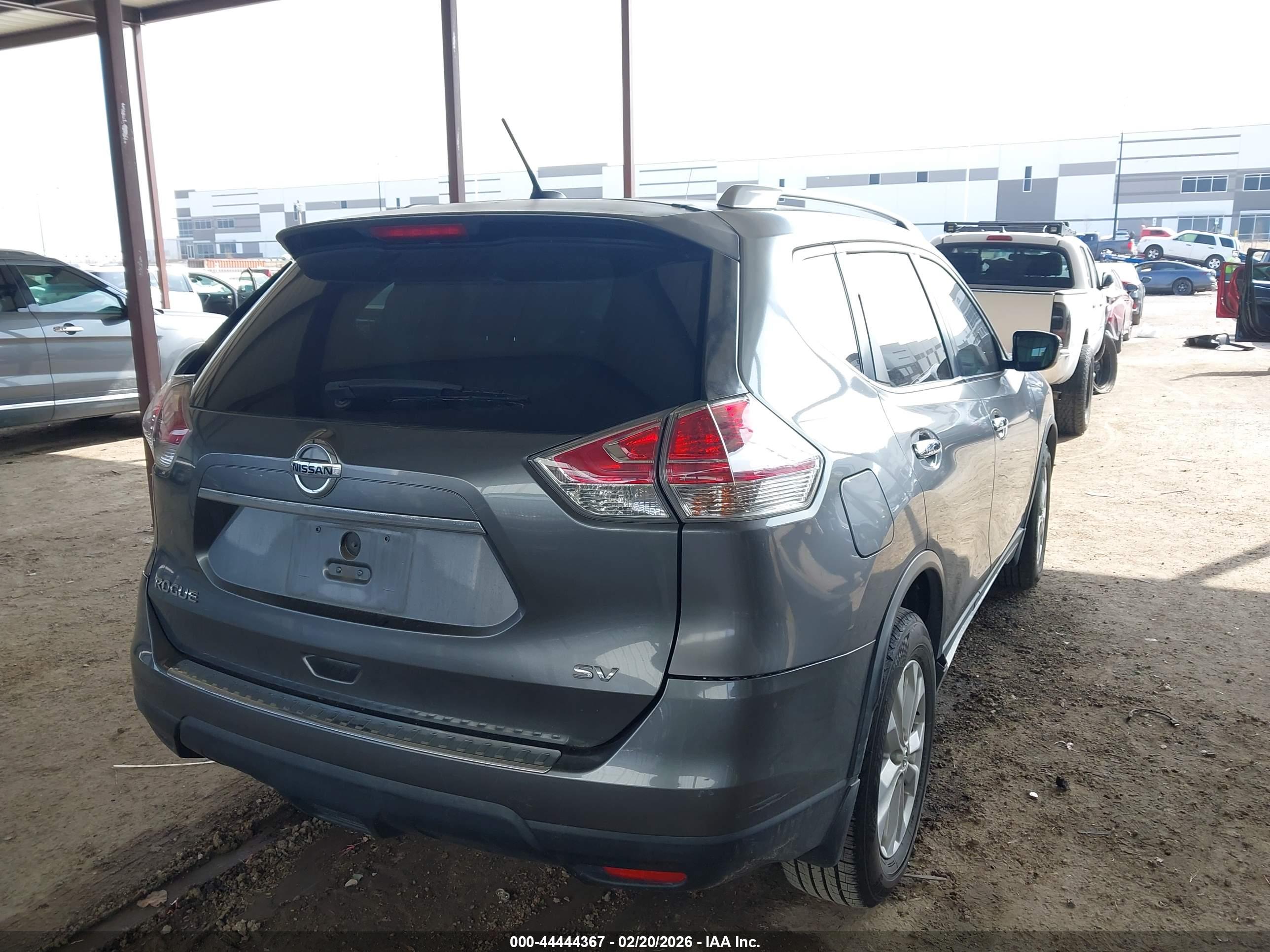NISSAN ROGUE image 4