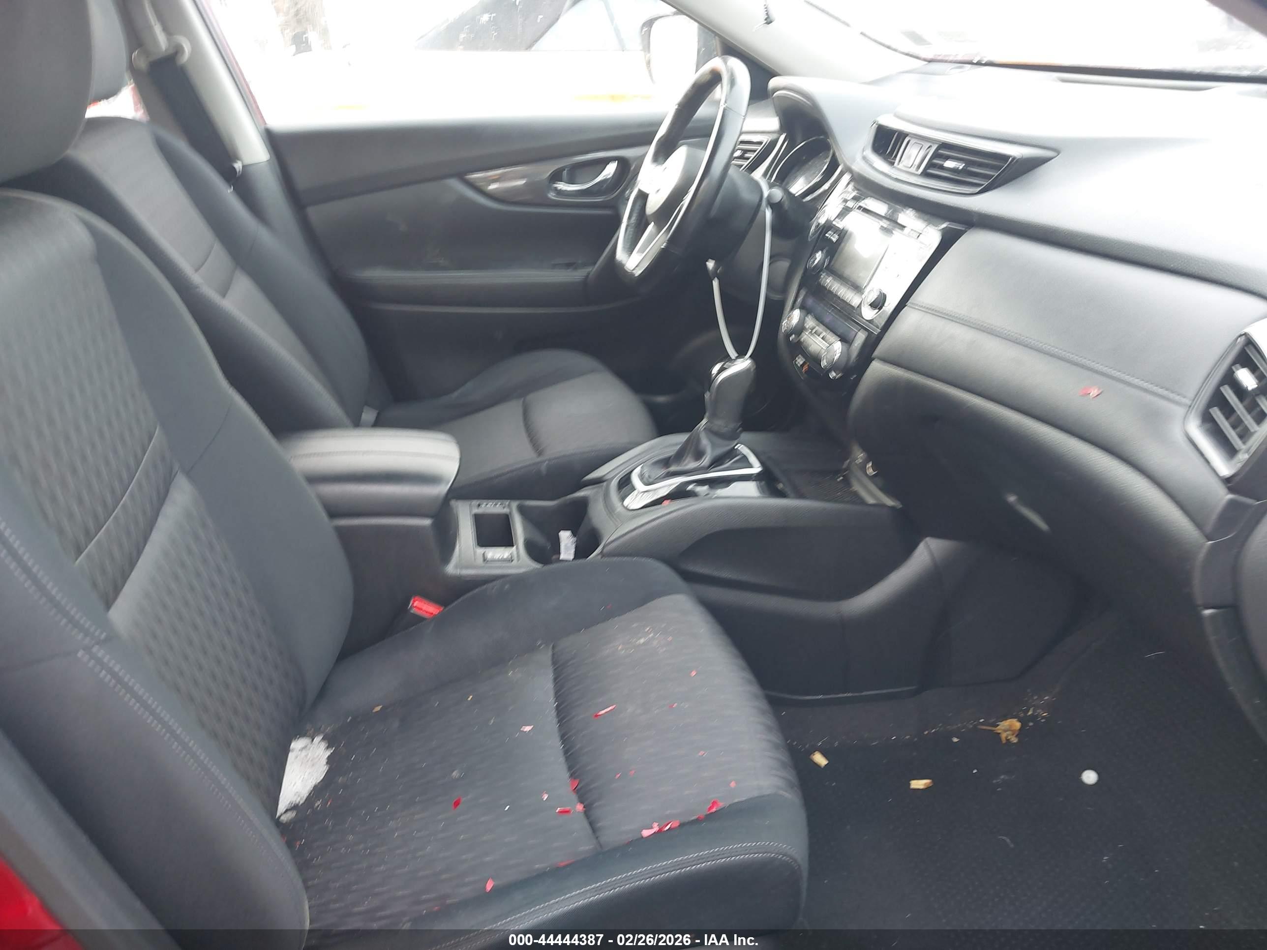NISSAN ROGUE image 5