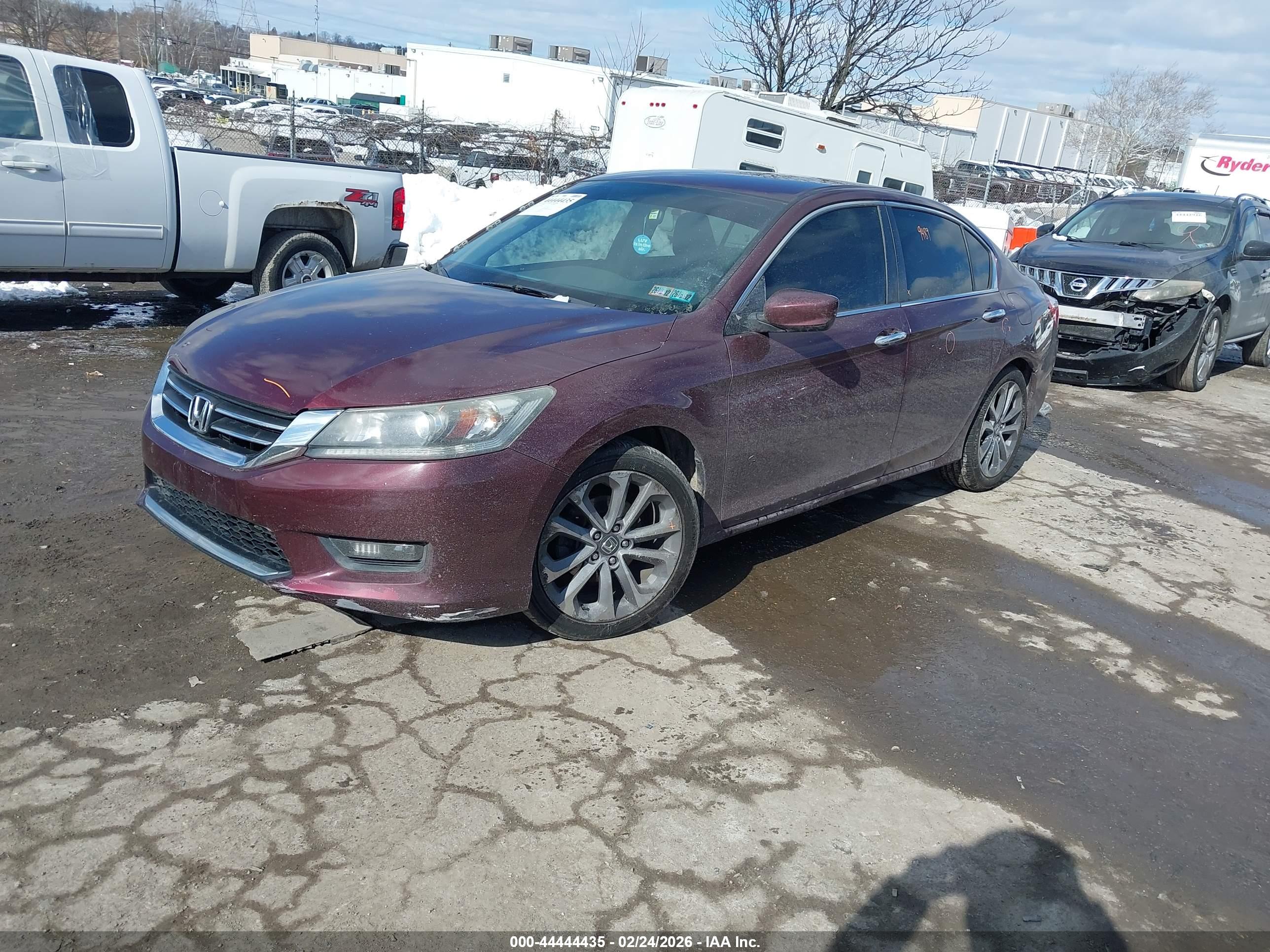HONDA ACCORD image 2
