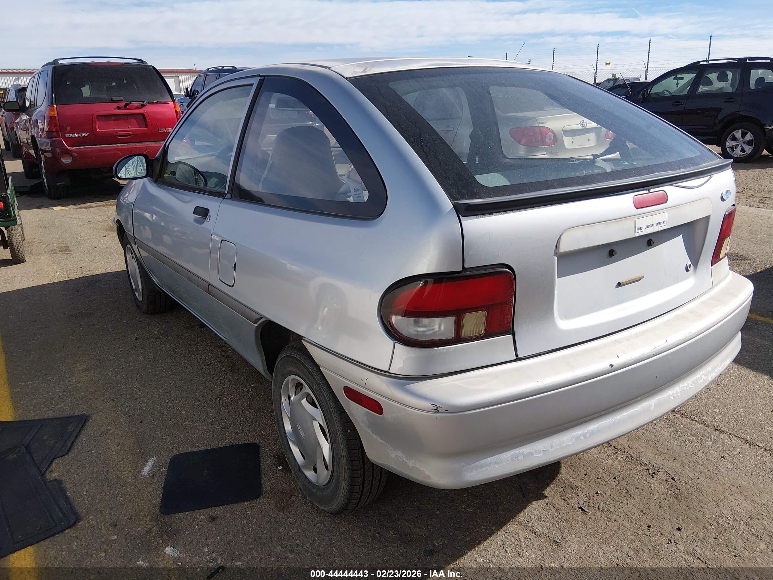FORD ASPIRE image 3