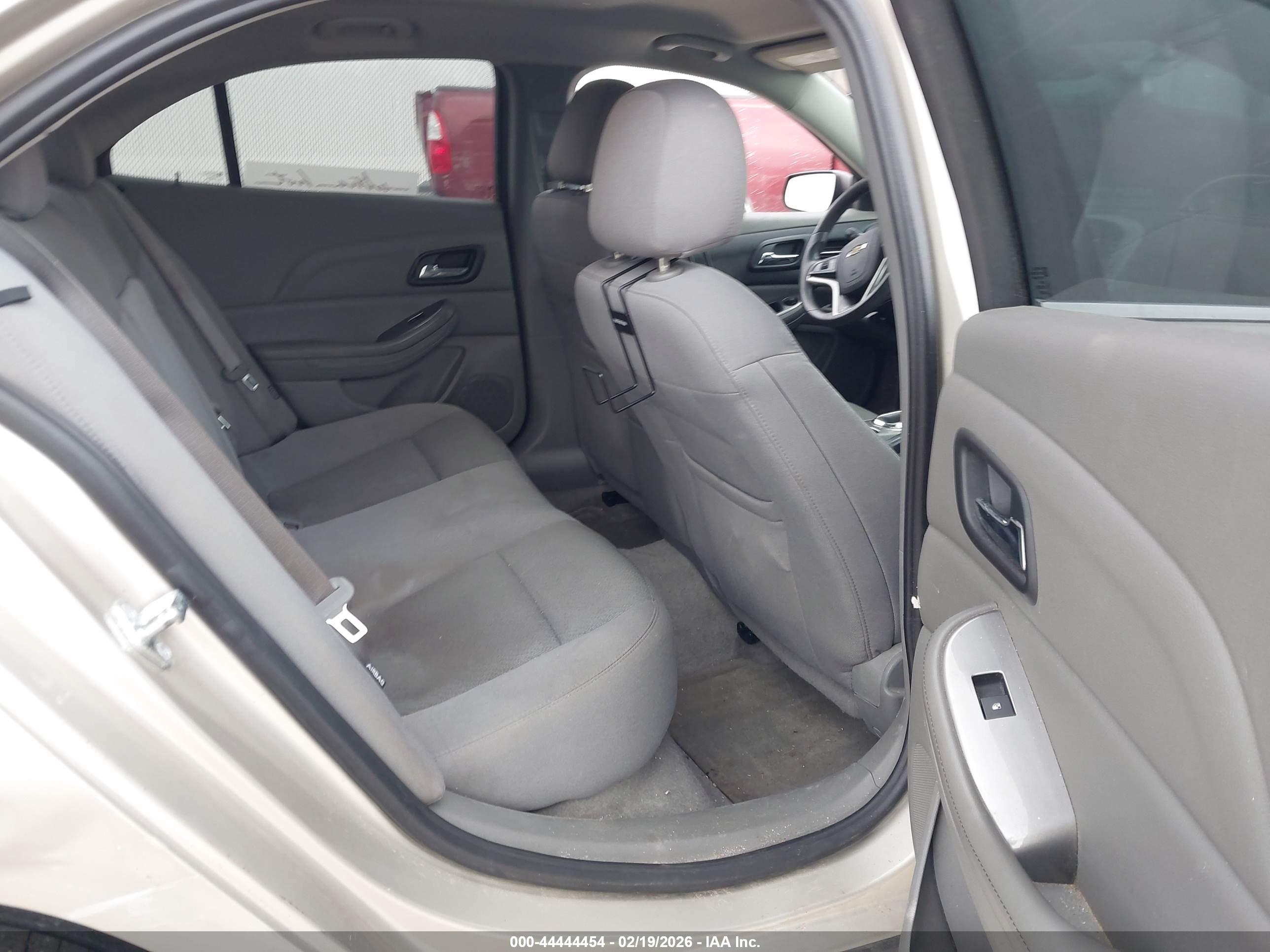 CHEVROLET MALIBU image 8