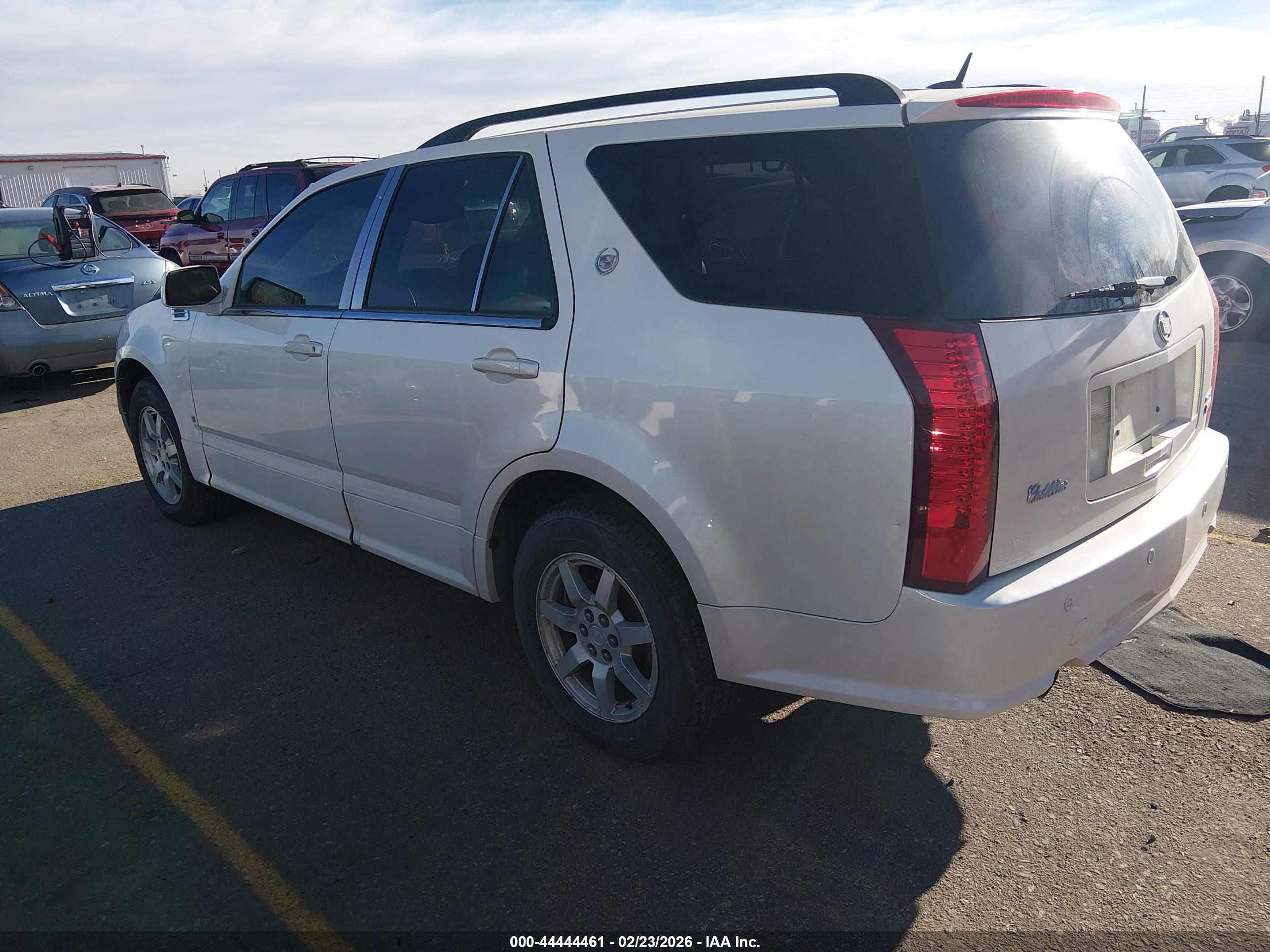 CADILLAC SRX image 3