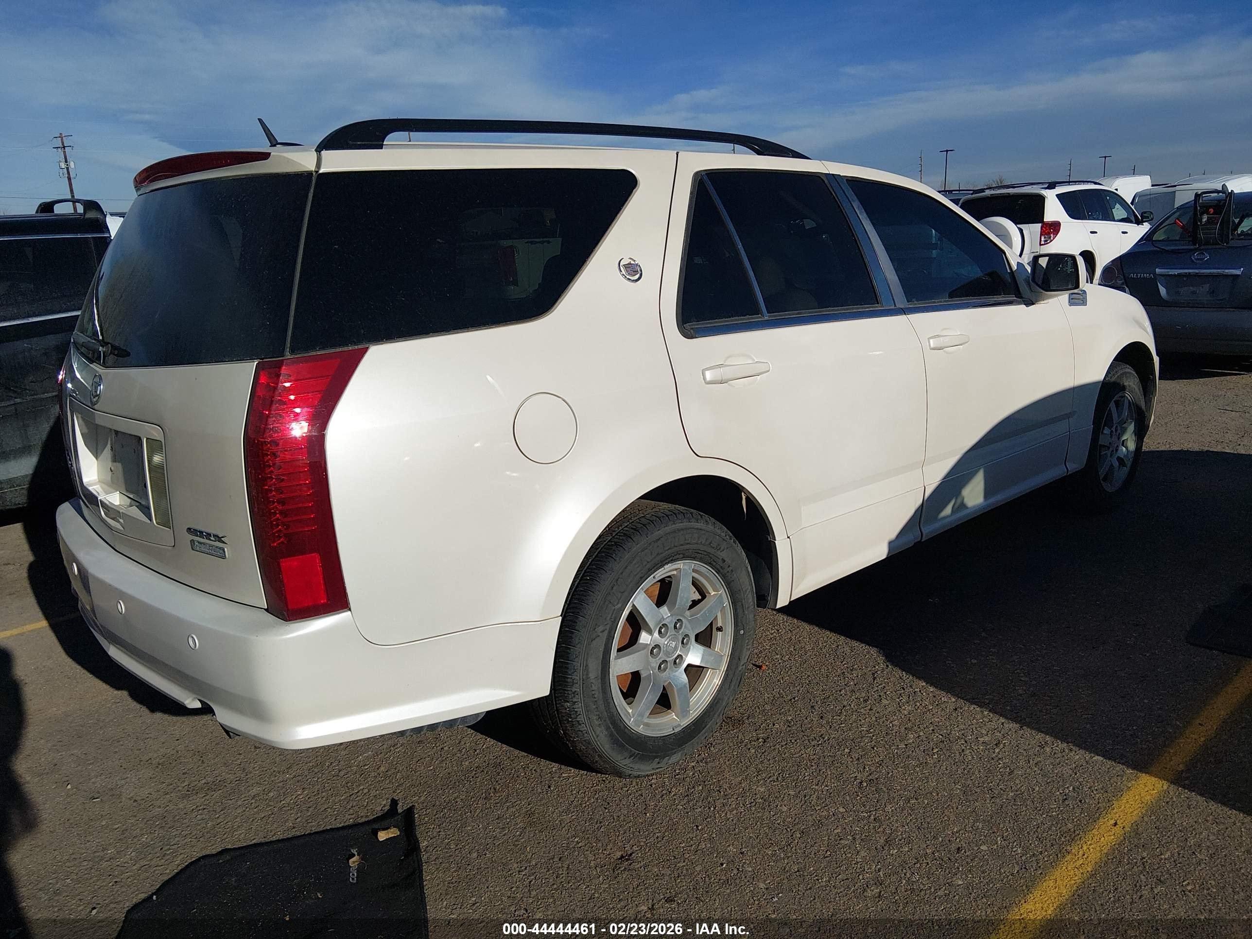 CADILLAC SRX image 4