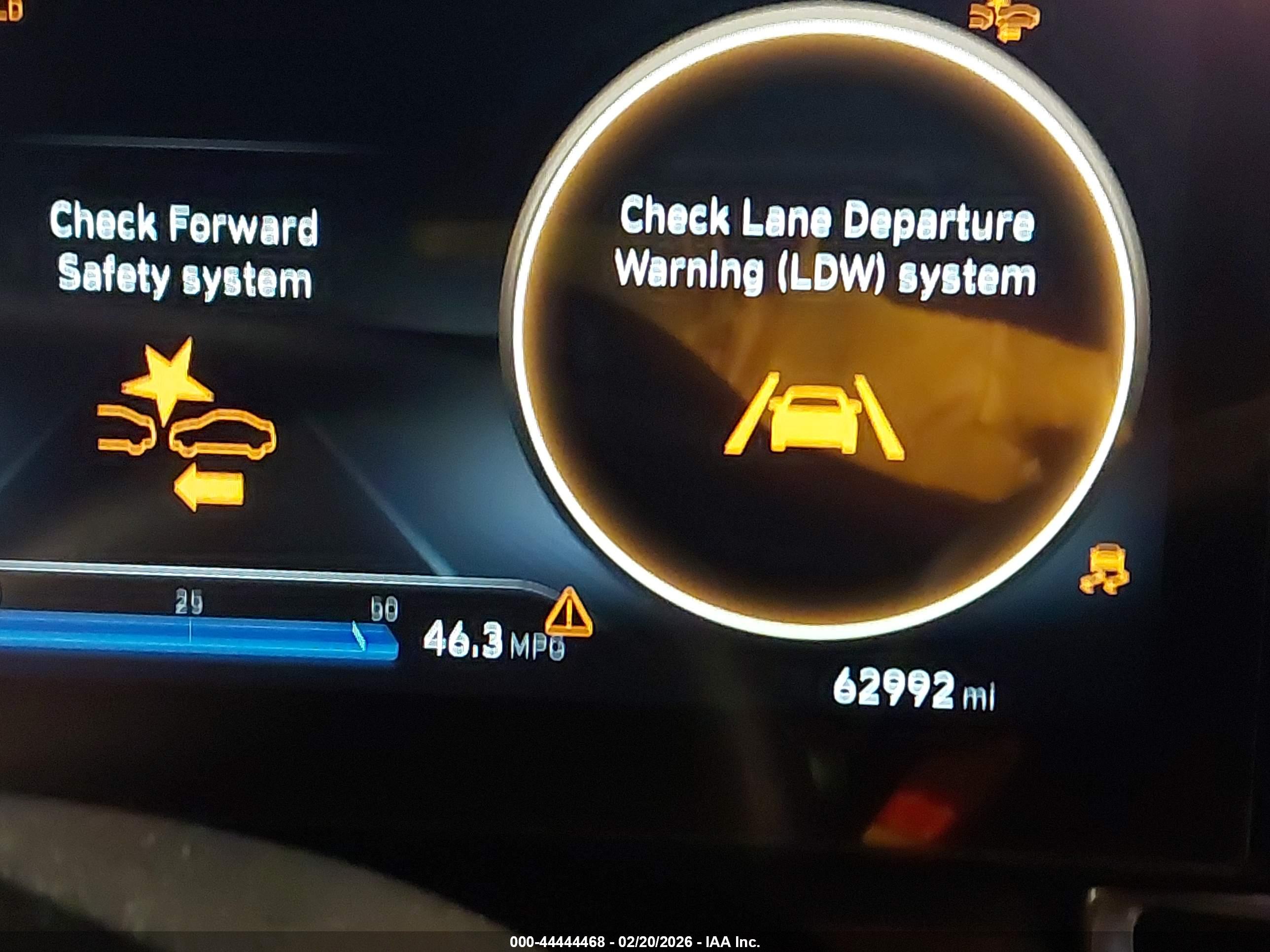 HYUNDAI ELANTRA image 7