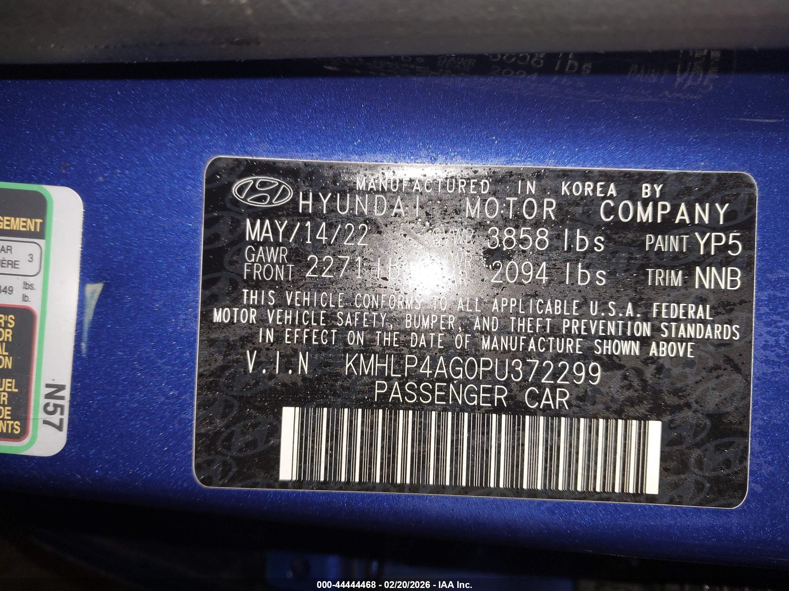 HYUNDAI ELANTRA image 9