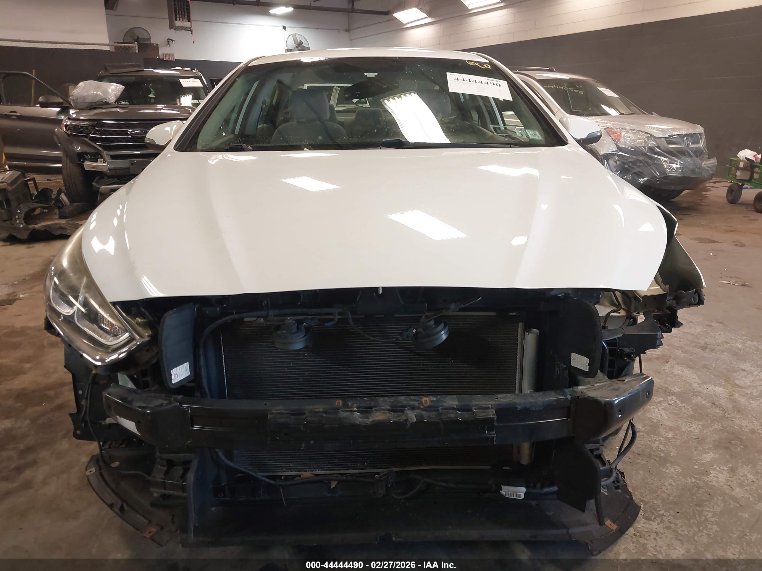 HYUNDAI SONATA image 6