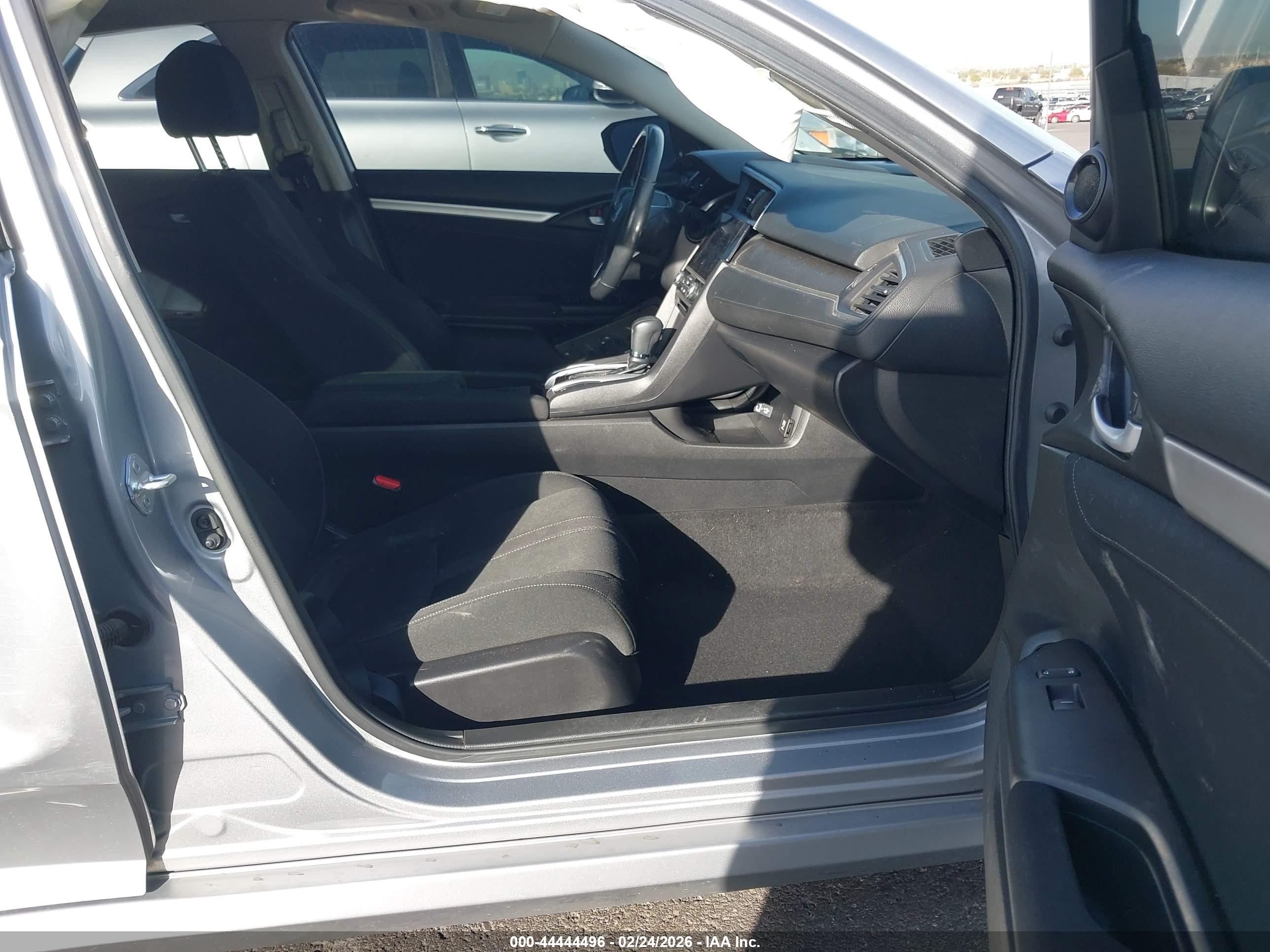 HONDA CIVIC image 5