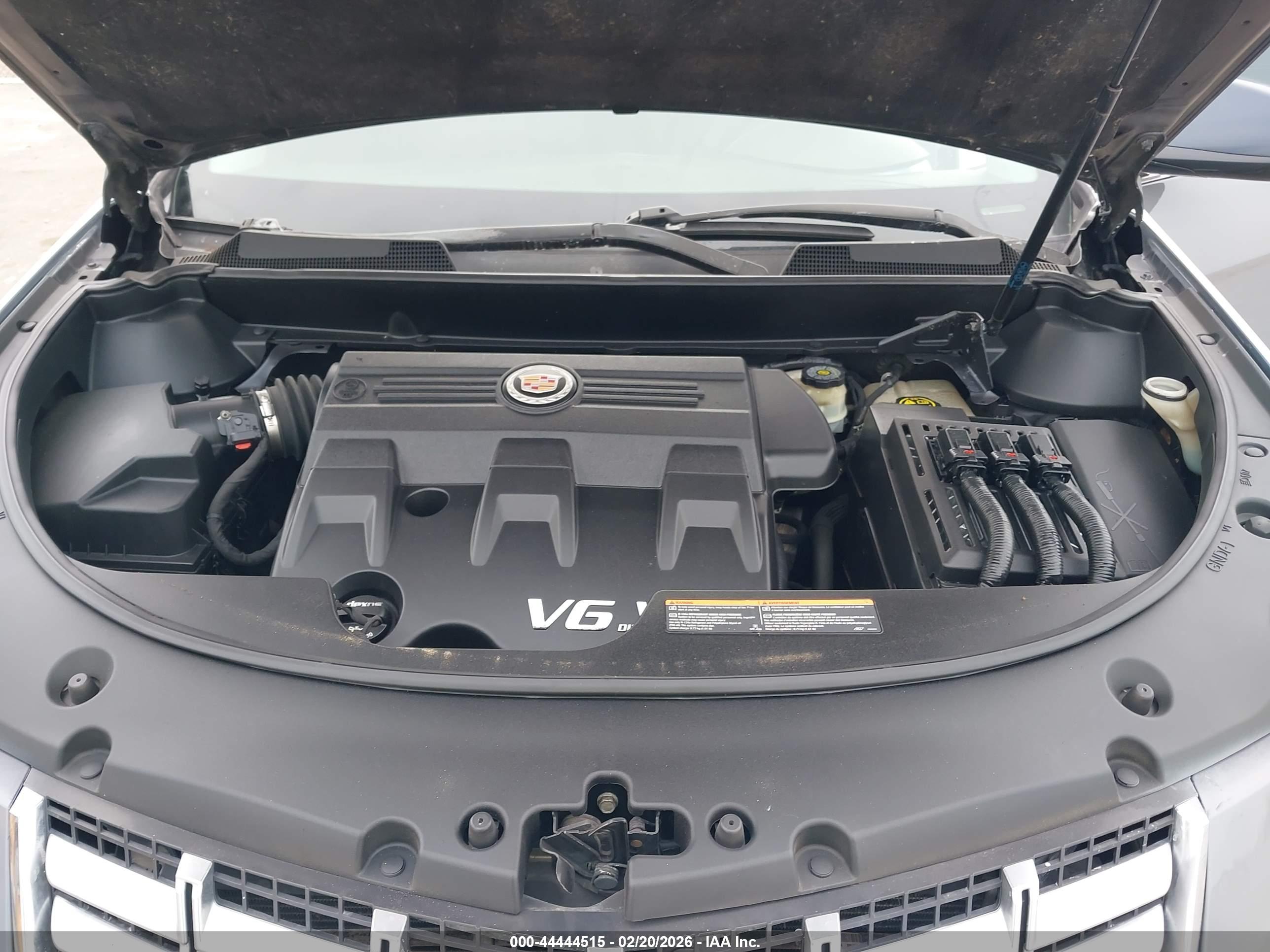CADILLAC SRX image 10
