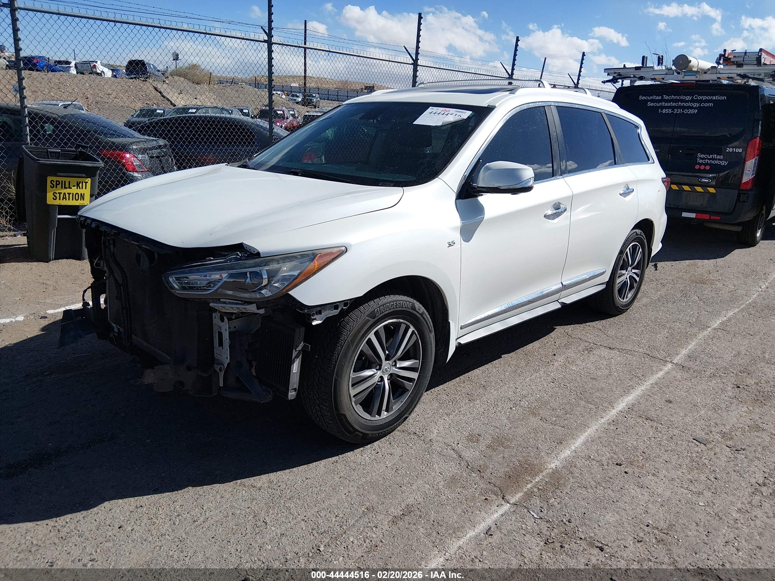 INFINITI QX60 image 2