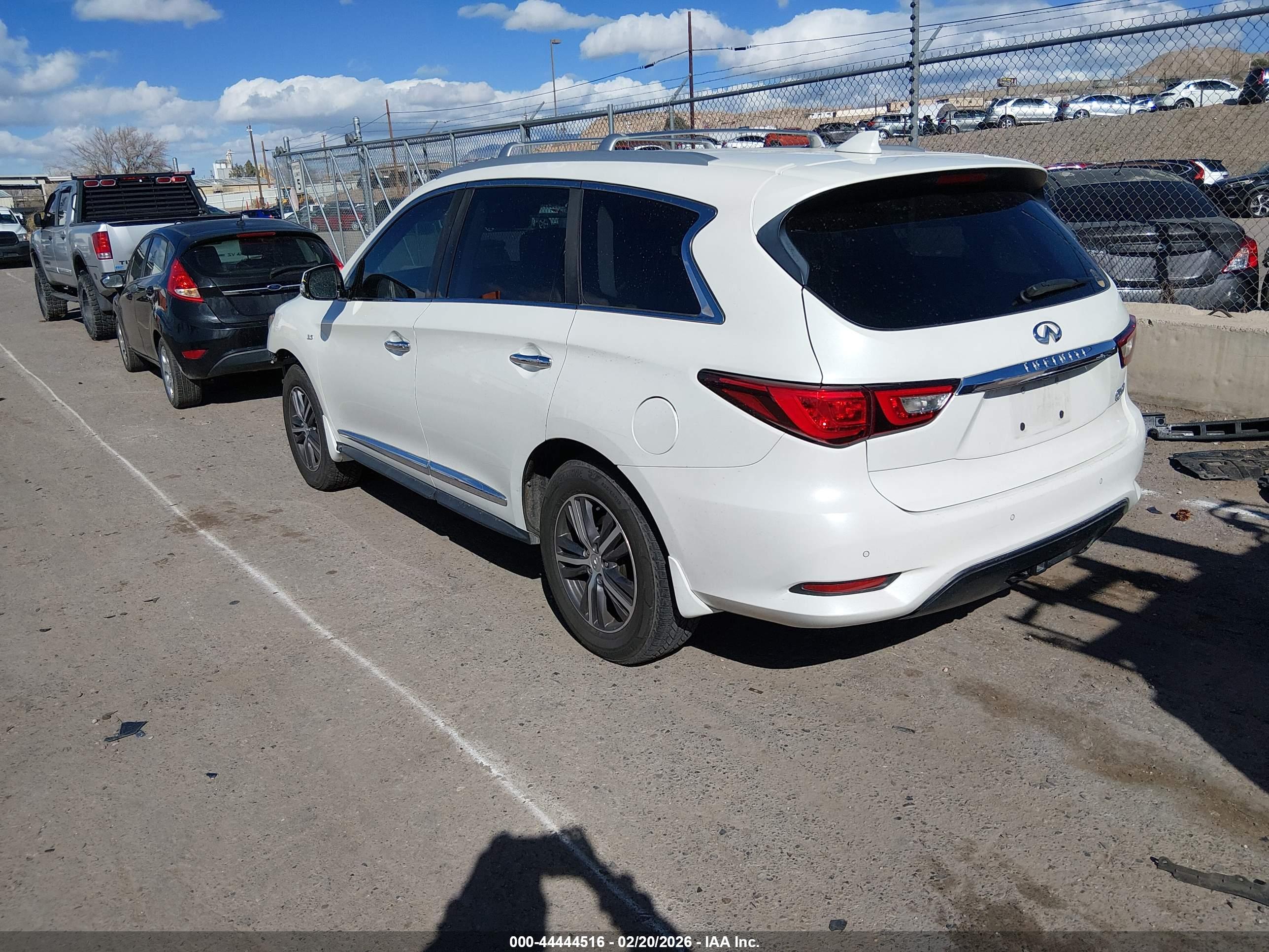INFINITI QX60 image 3