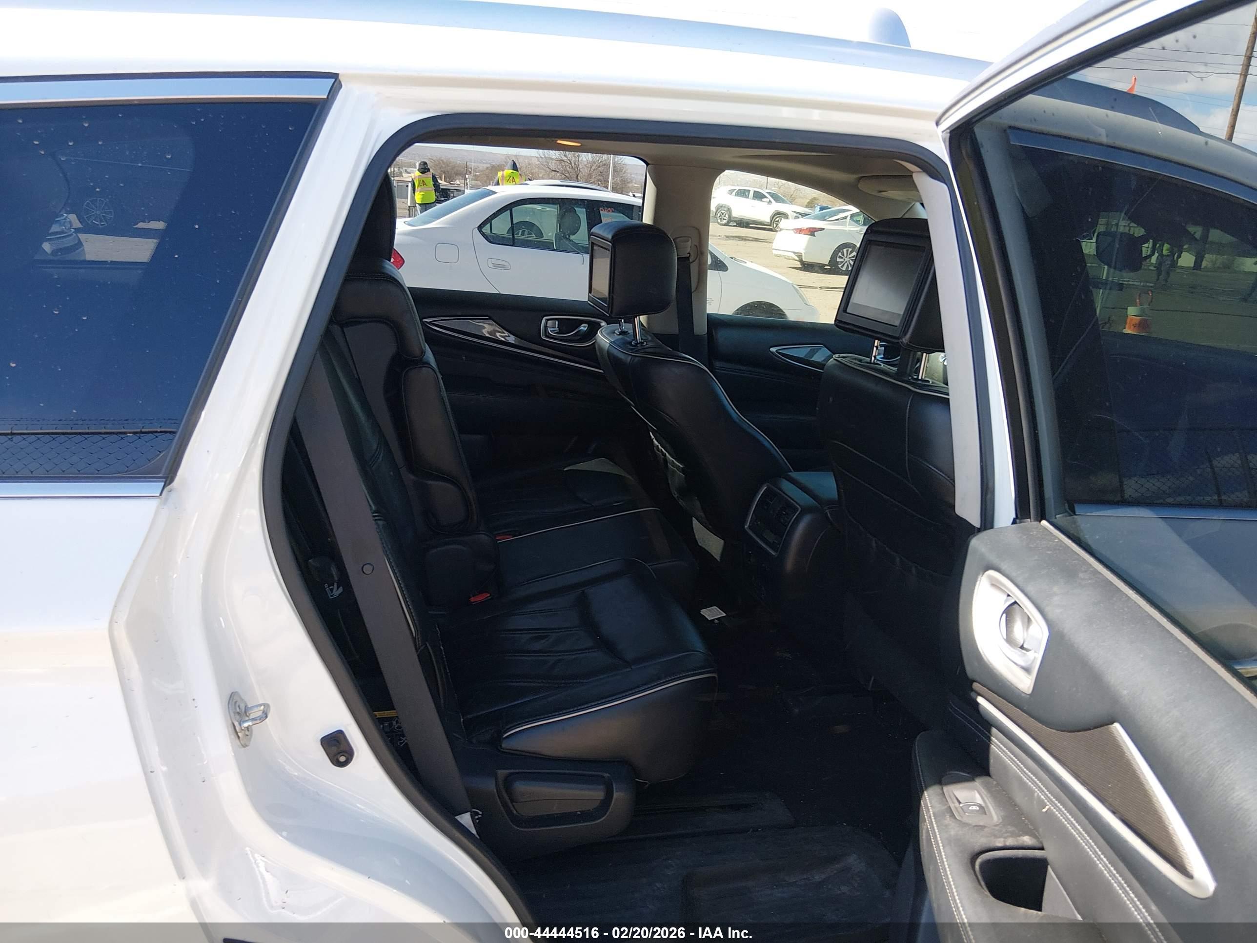 INFINITI QX60 image 8