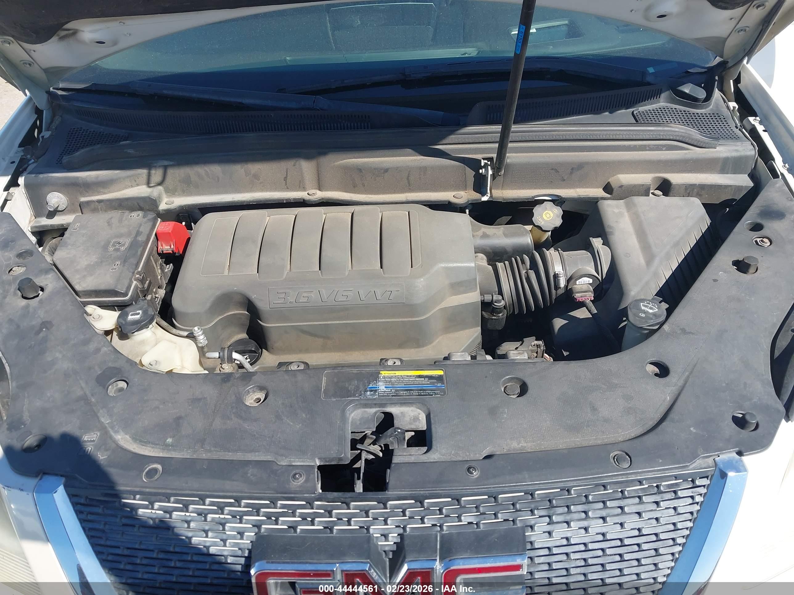 GMC ACADIA image 10
