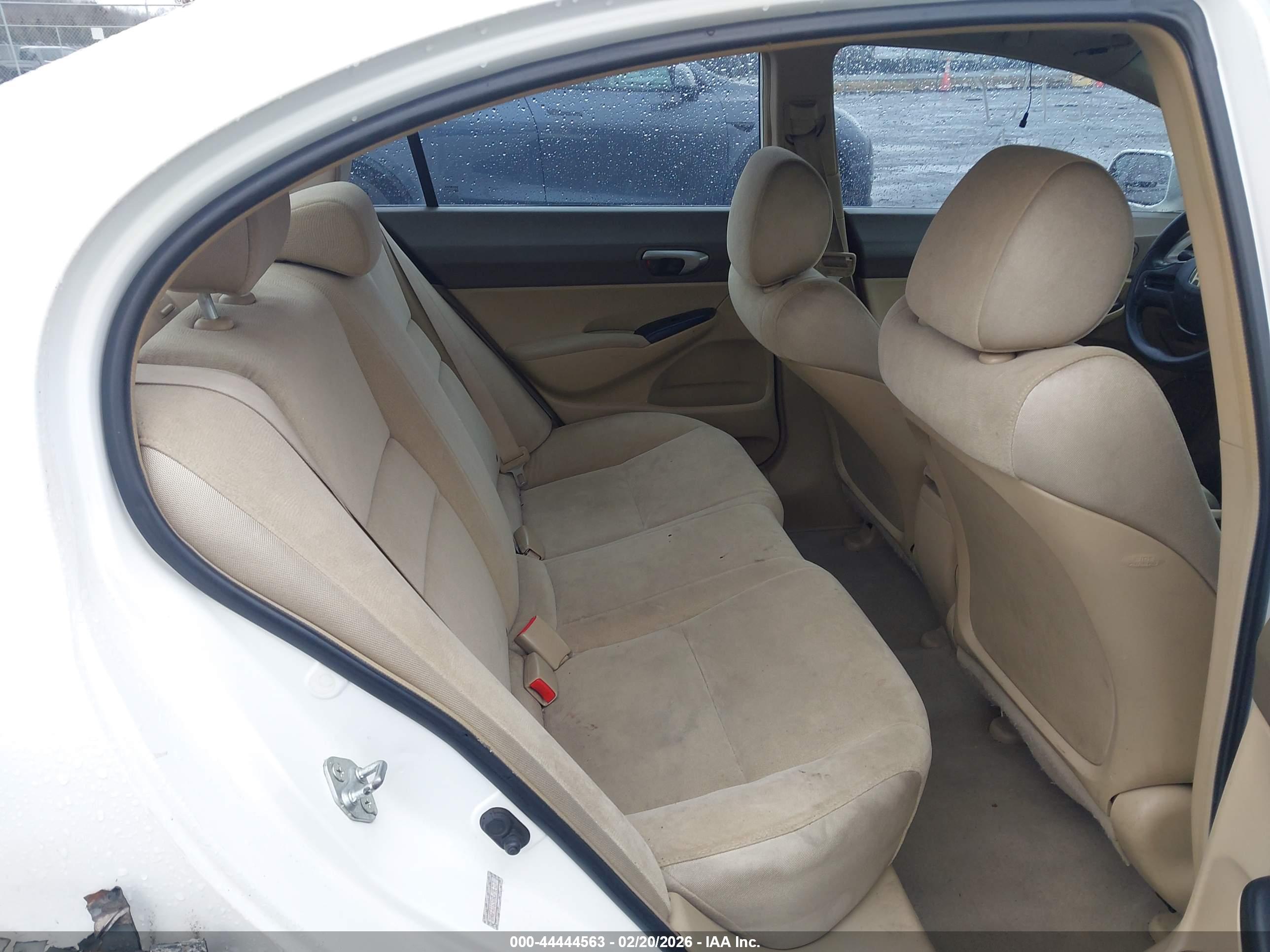 HONDA CIVIC image 8
