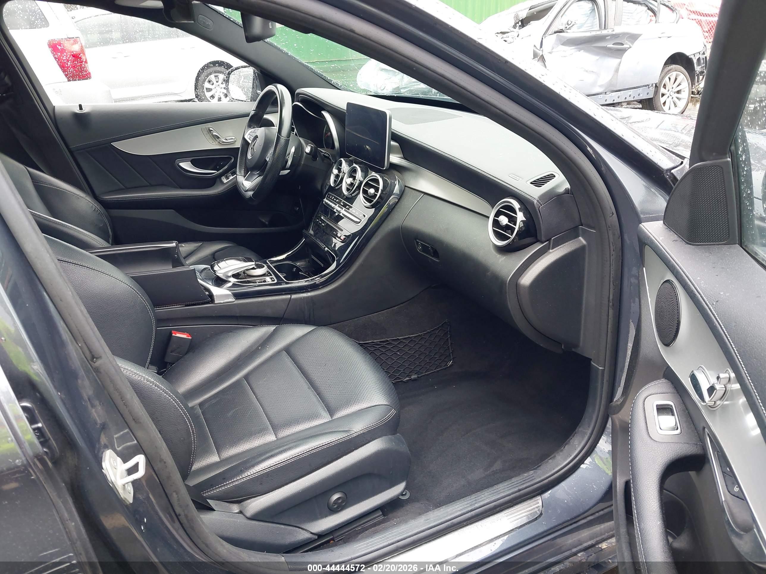MERCEDES-BENZ C image 5