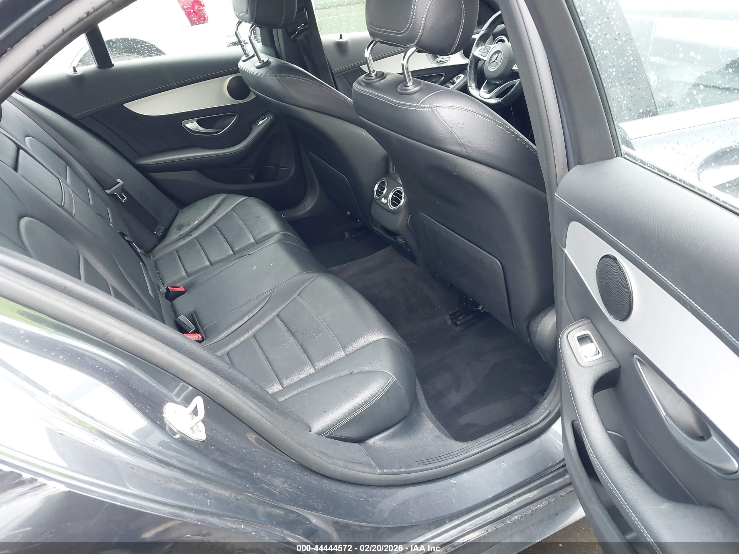 MERCEDES-BENZ C image 8