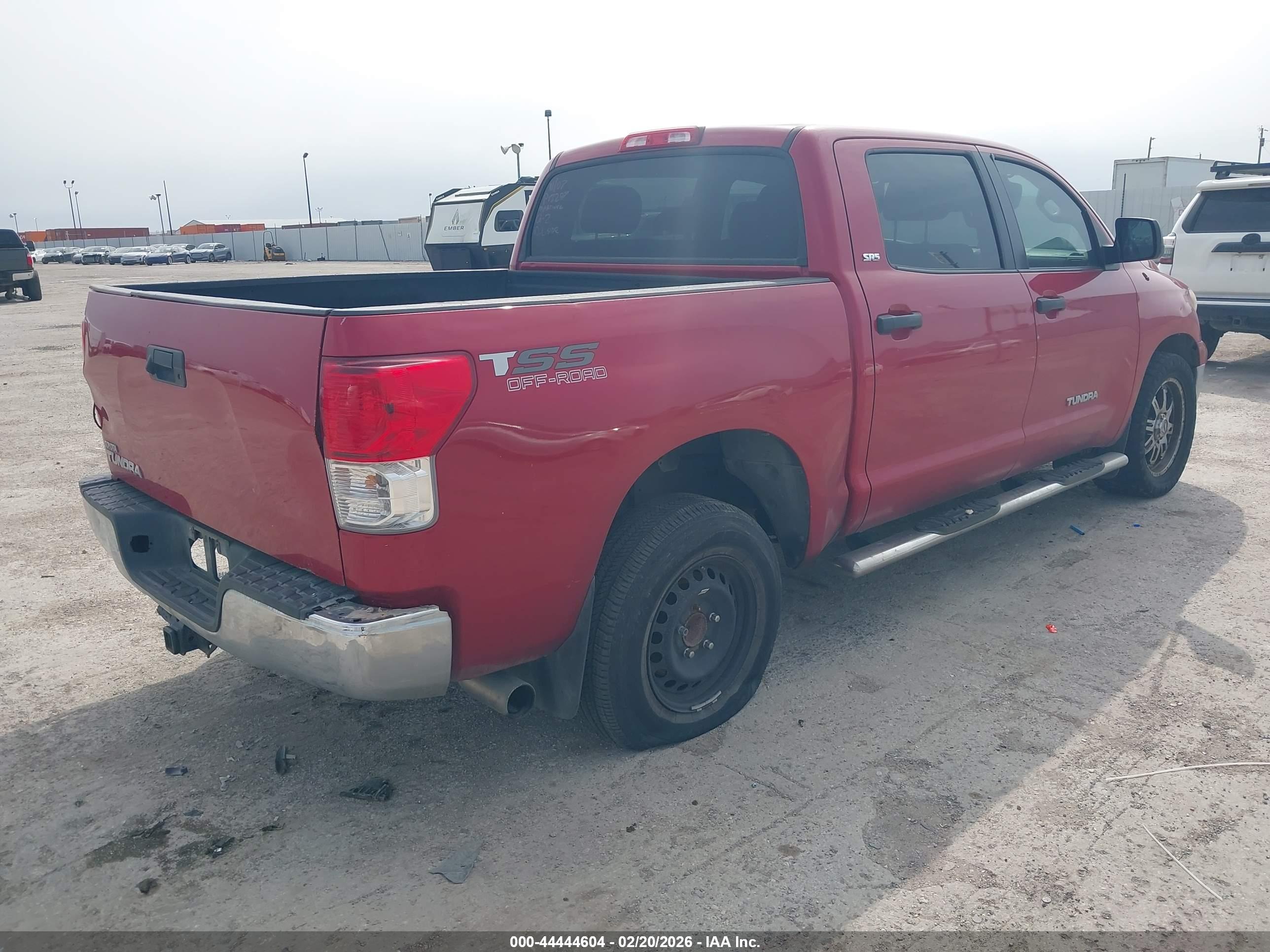 TOYOTA TUNDRA image 4