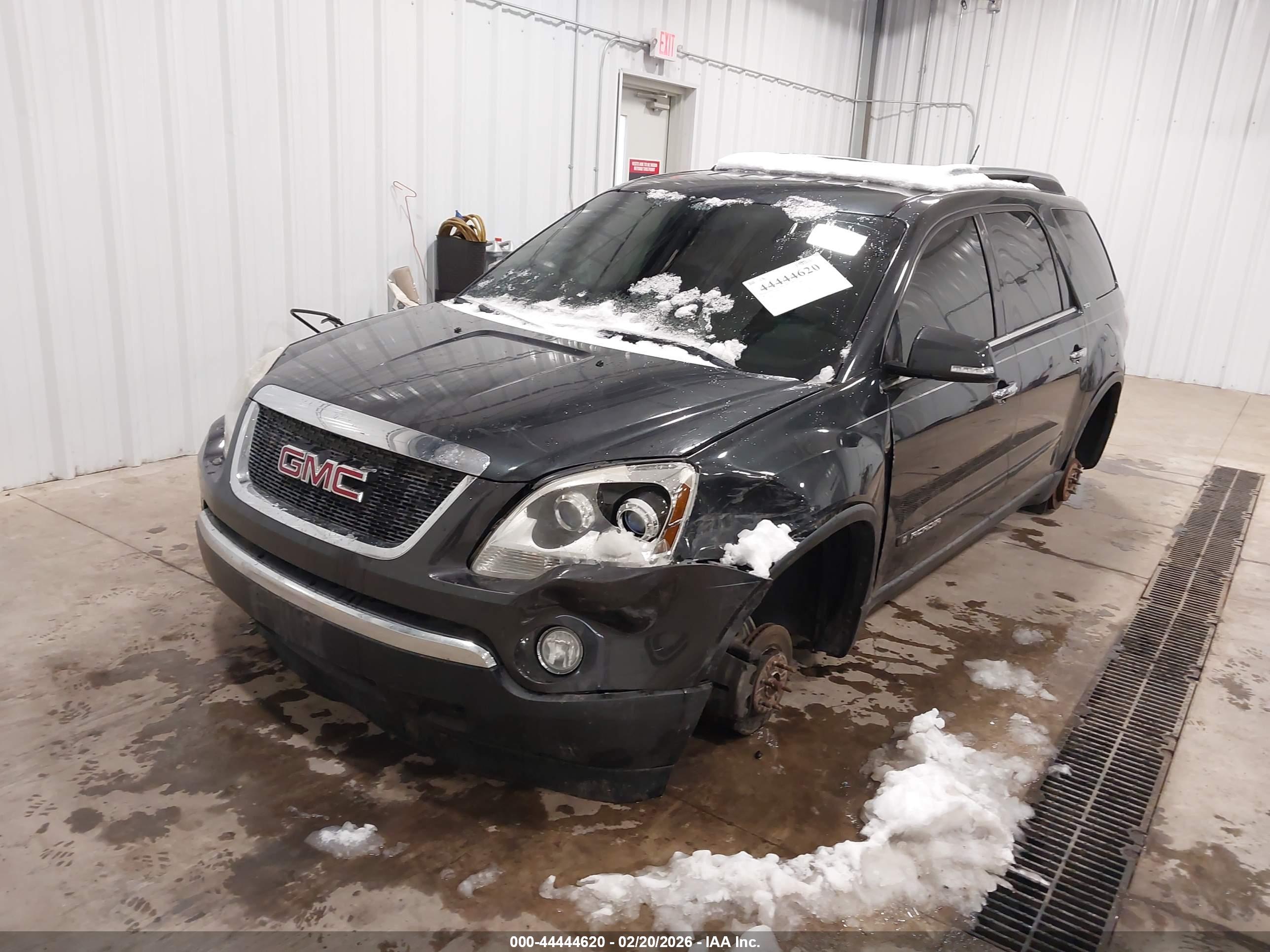 GMC ACADIA image 6