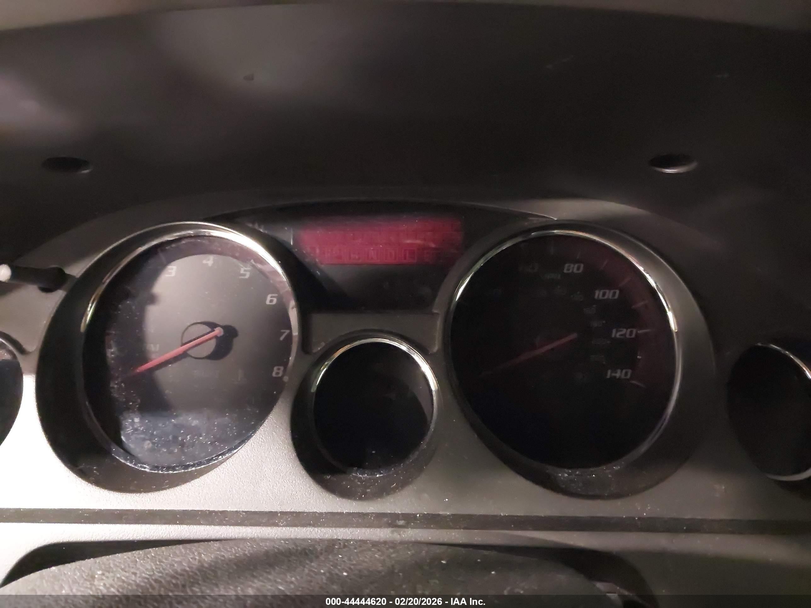 GMC ACADIA image 7