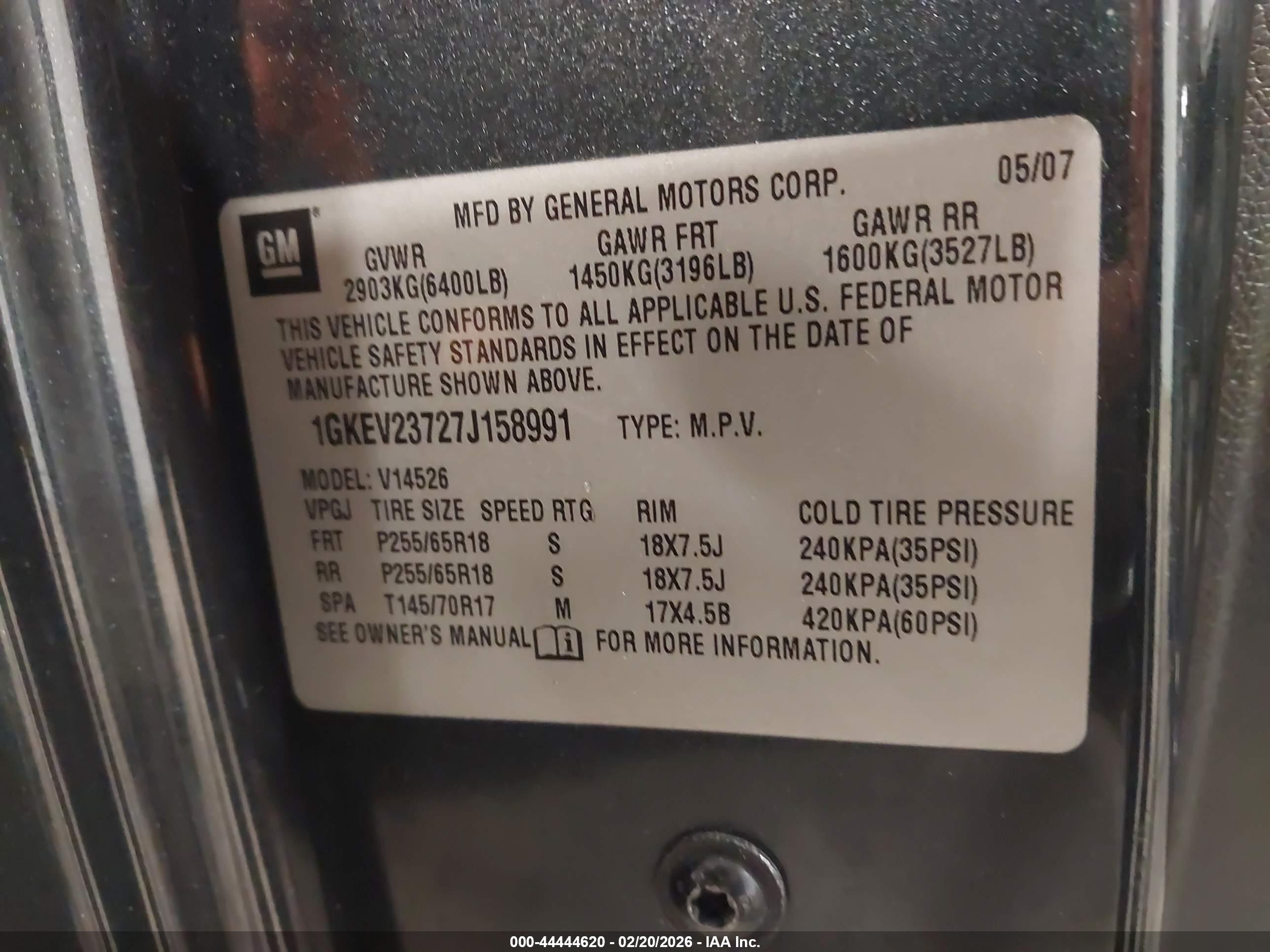 GMC ACADIA image 9