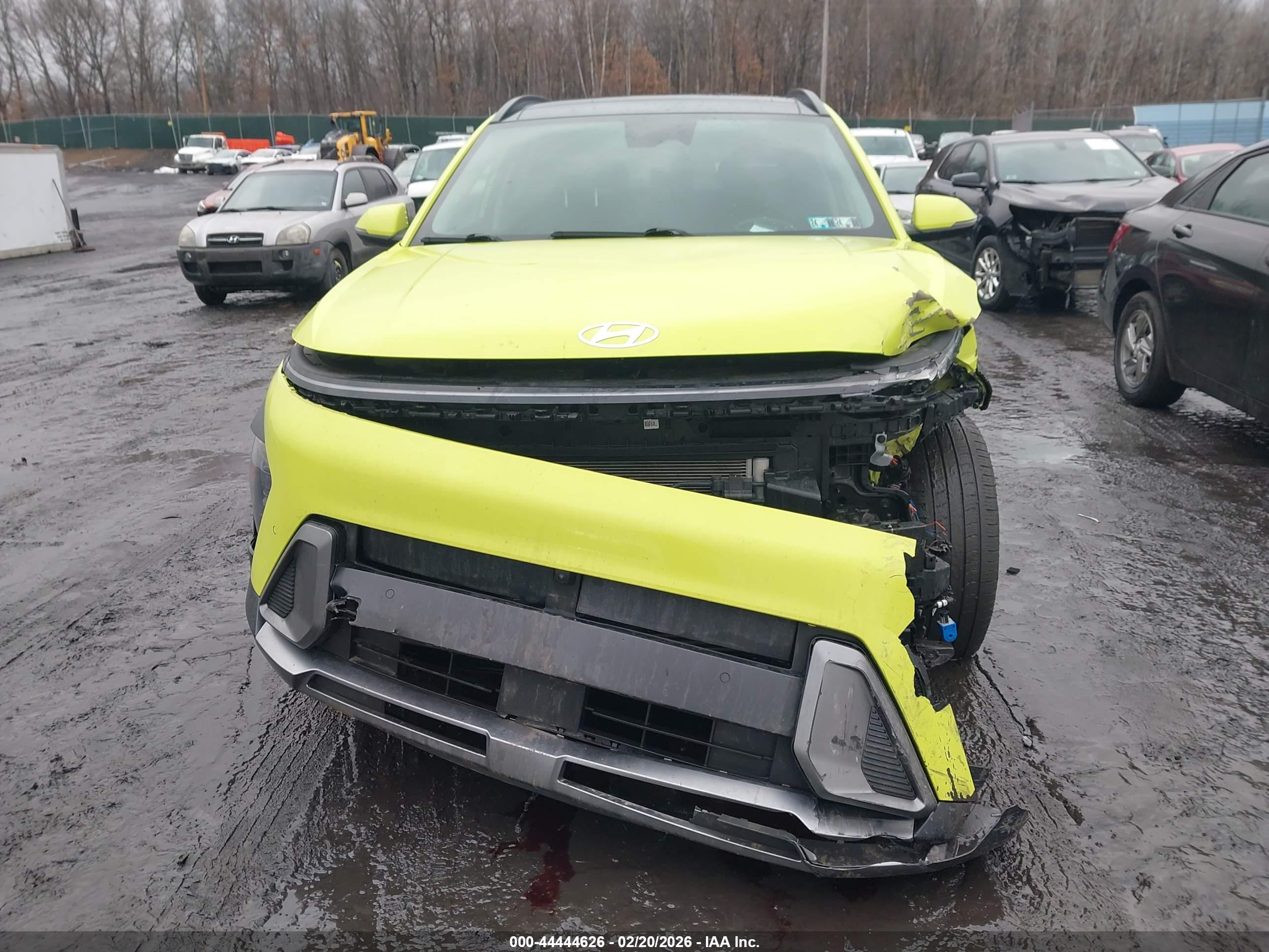 HYUNDAI KONA image 6