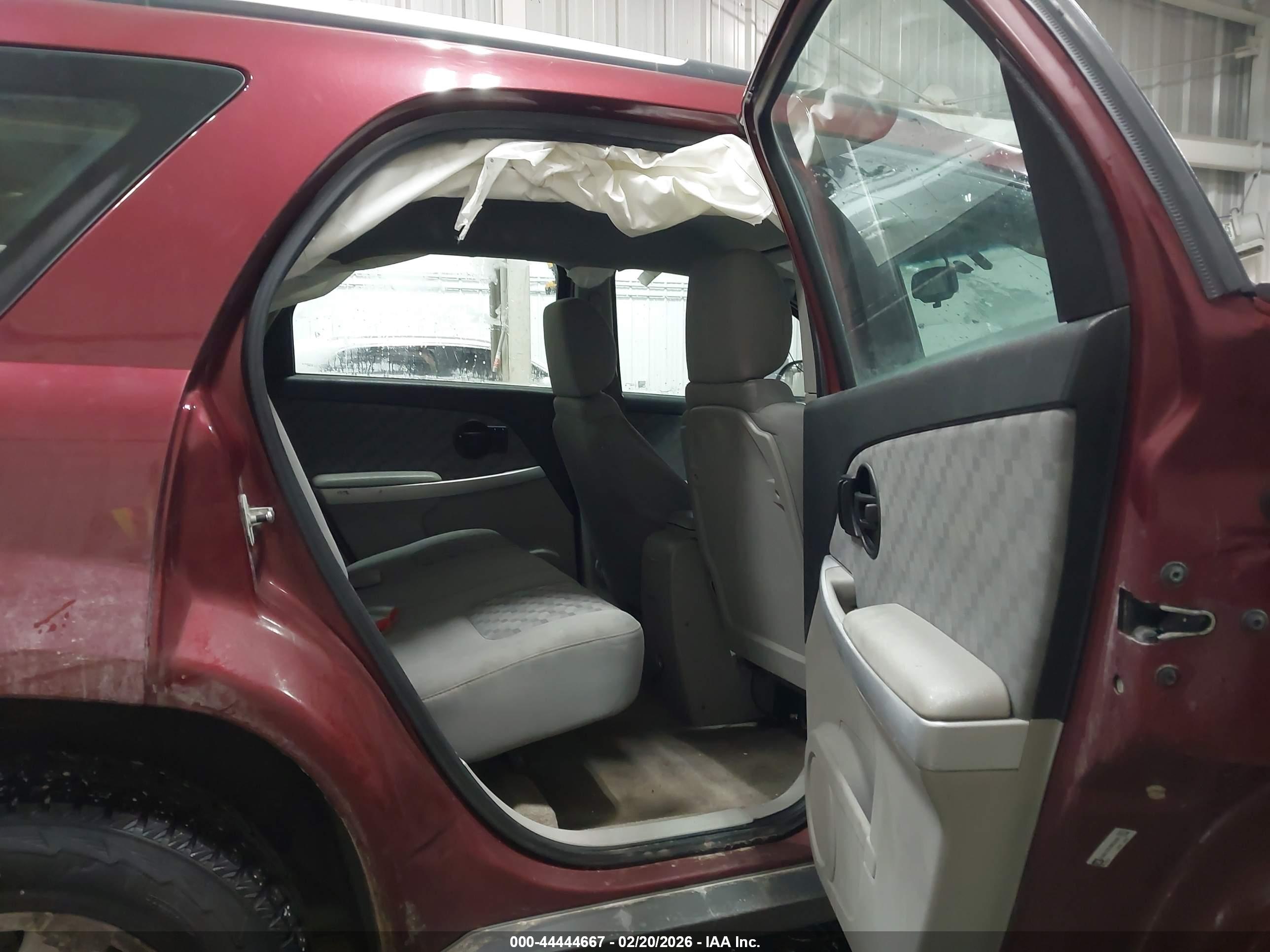 CHEVROLET EQUINOX image 8