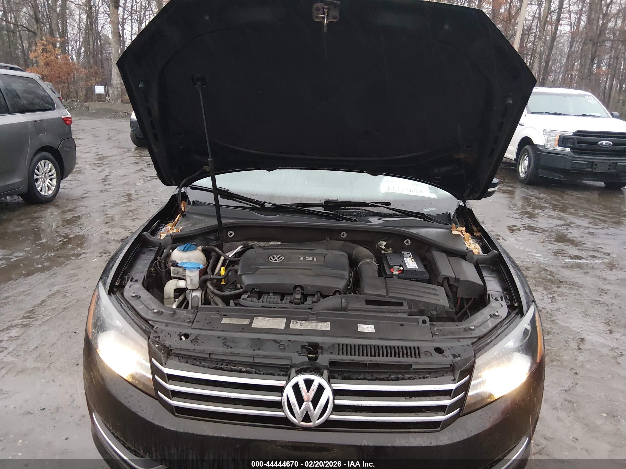 VOLKSWAGEN PASSAT image 10