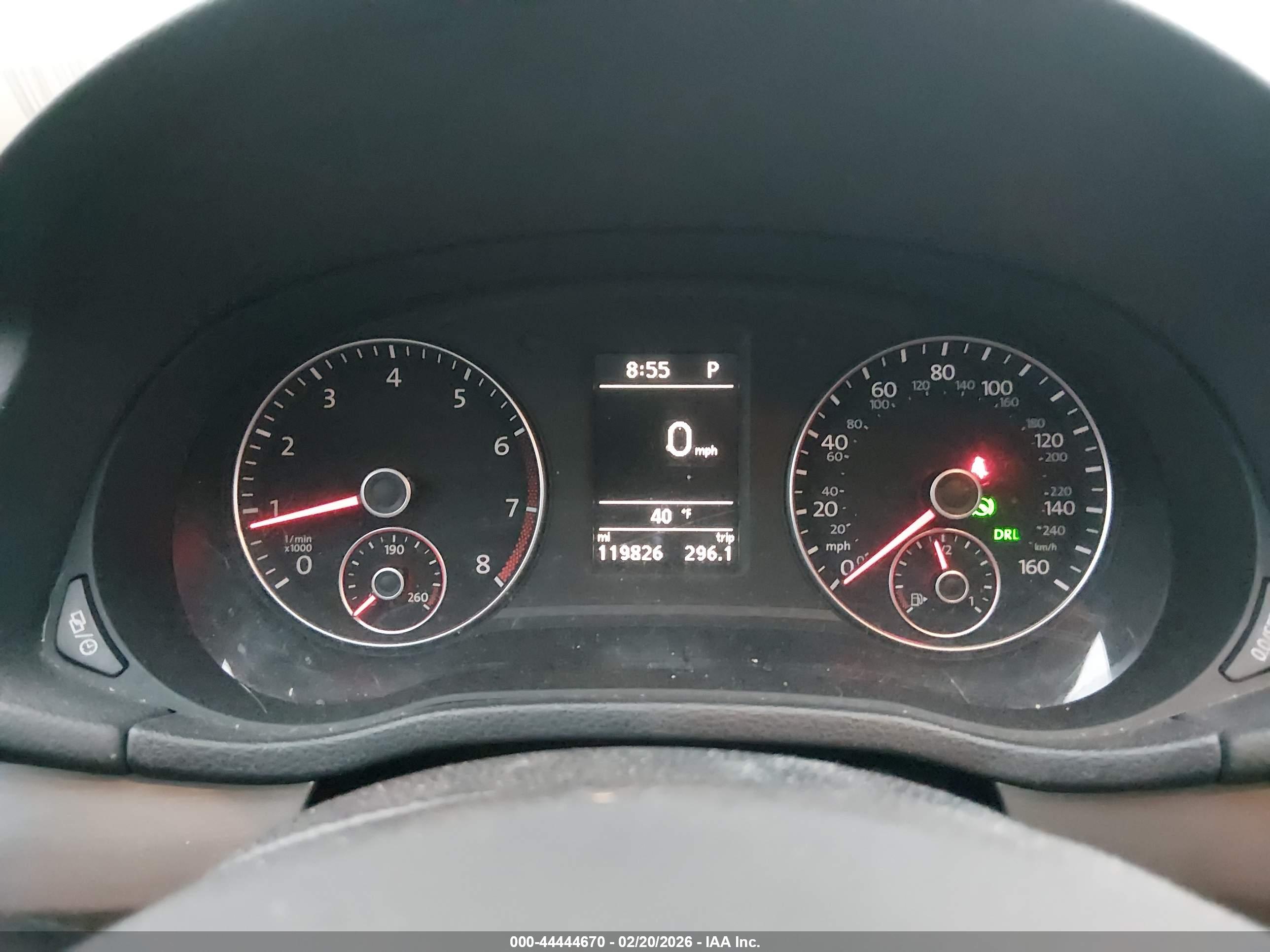 VOLKSWAGEN PASSAT image 7