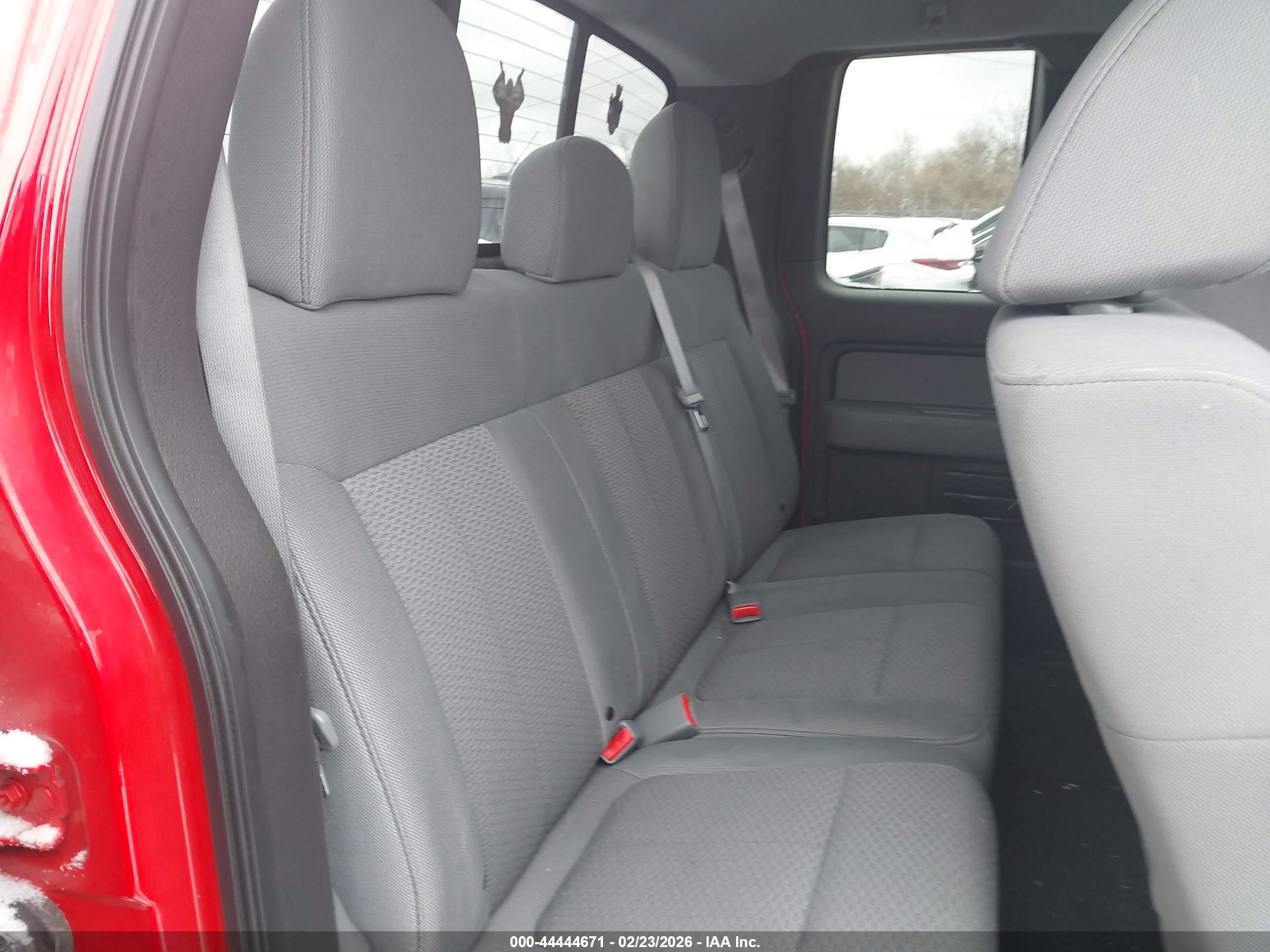 FORD F-150 image 8