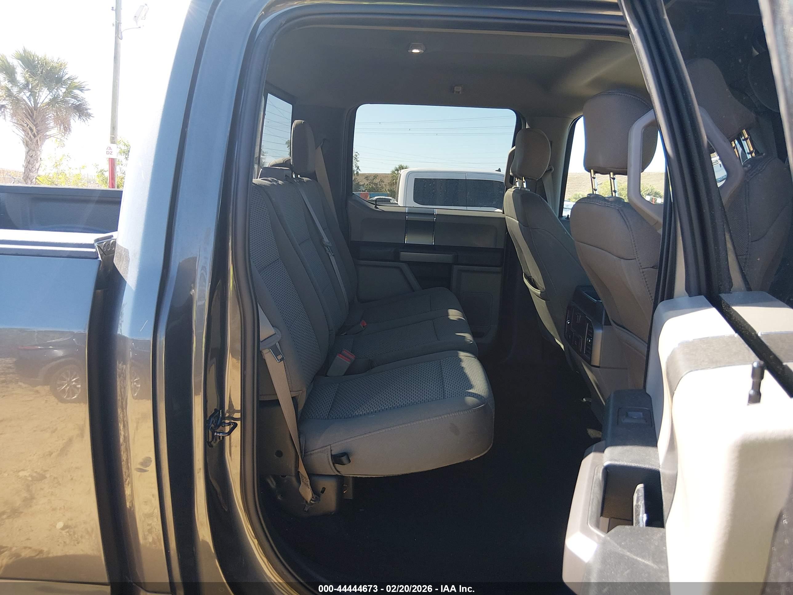 FORD F-150 image 8