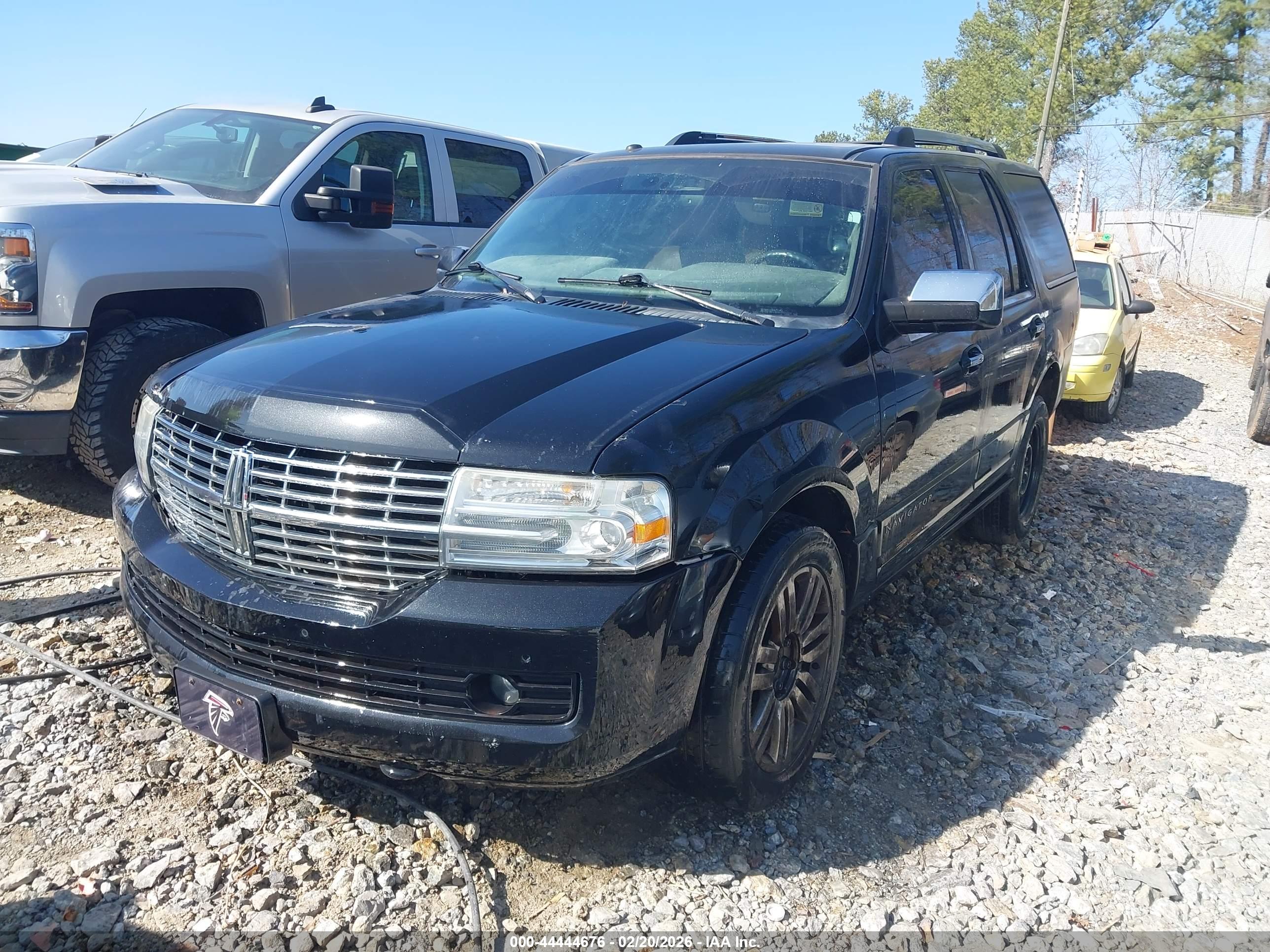 LINCOLN NAVIGATOR image 2