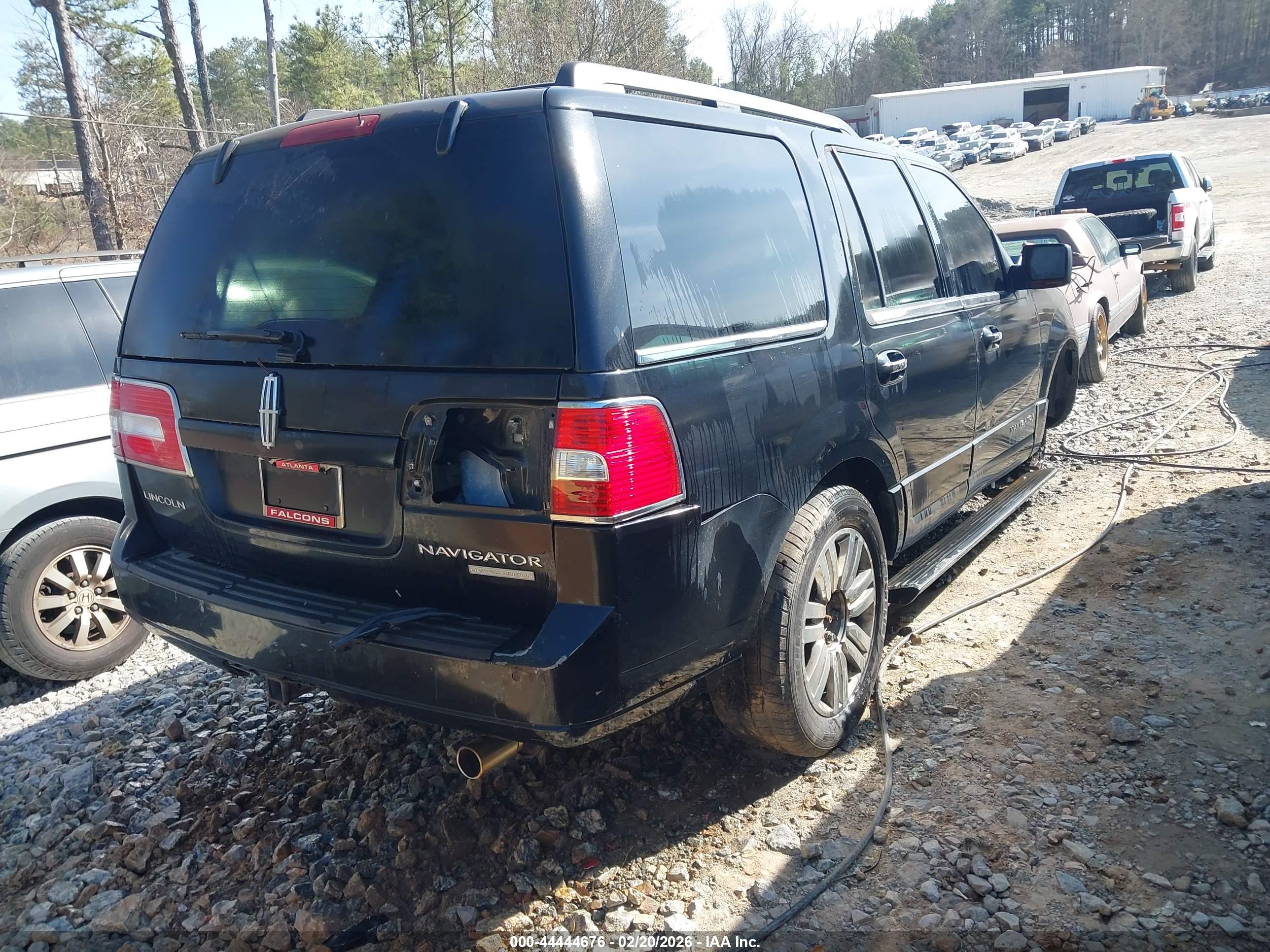 LINCOLN NAVIGATOR image 4