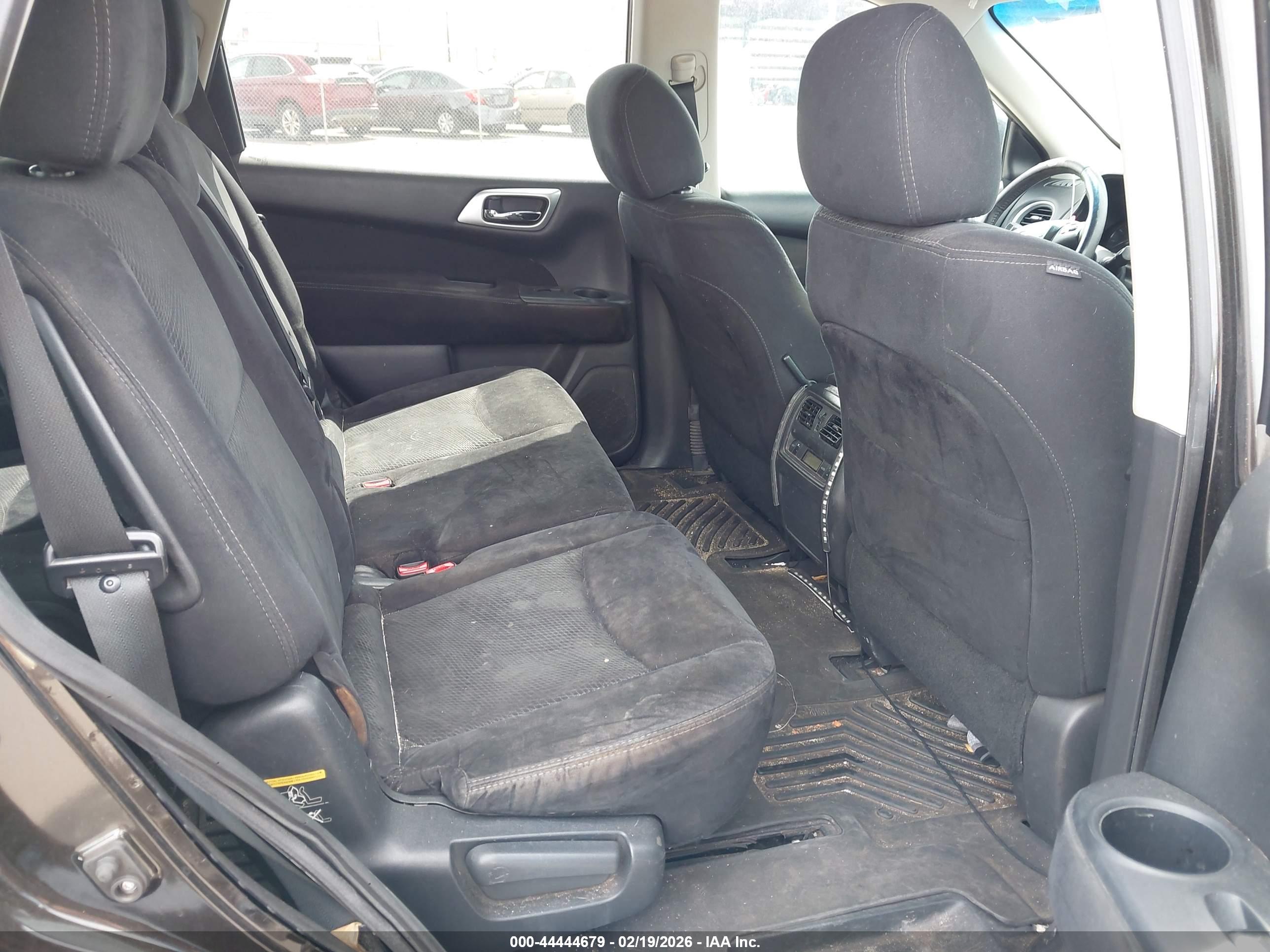 NISSAN PATHFINDER image 8