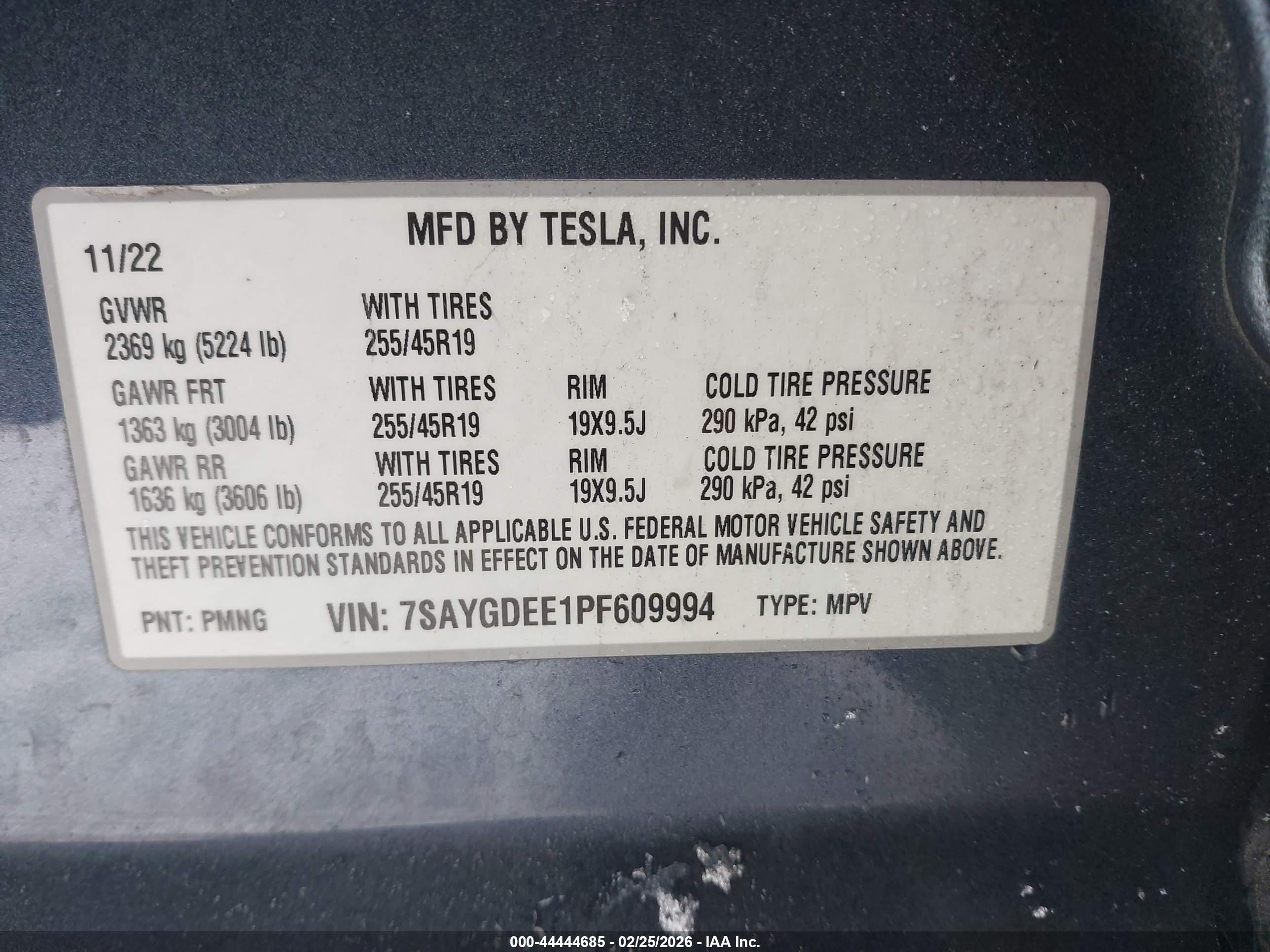 TESLA MODEL image 9