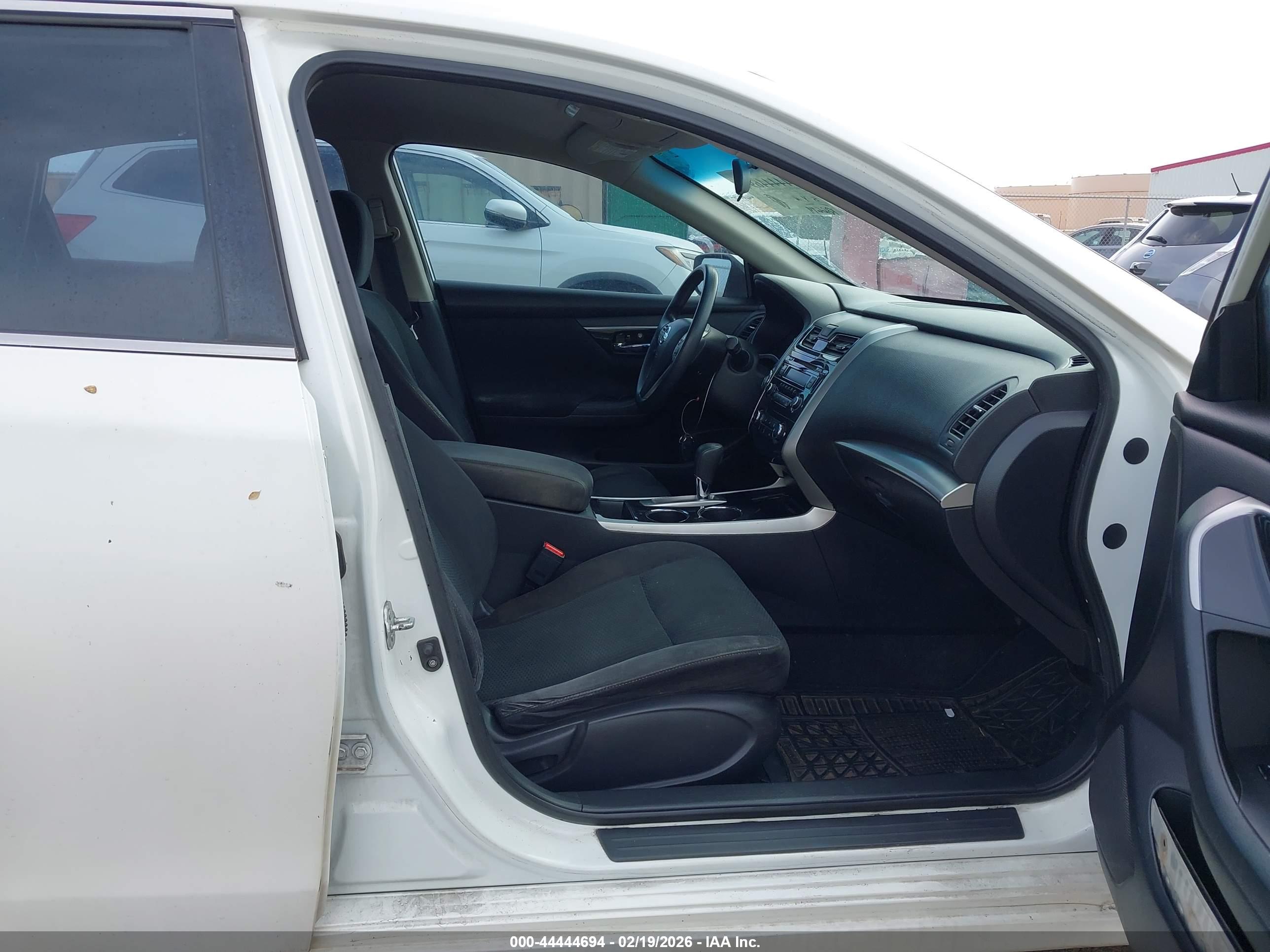NISSAN ALTIMA image 5