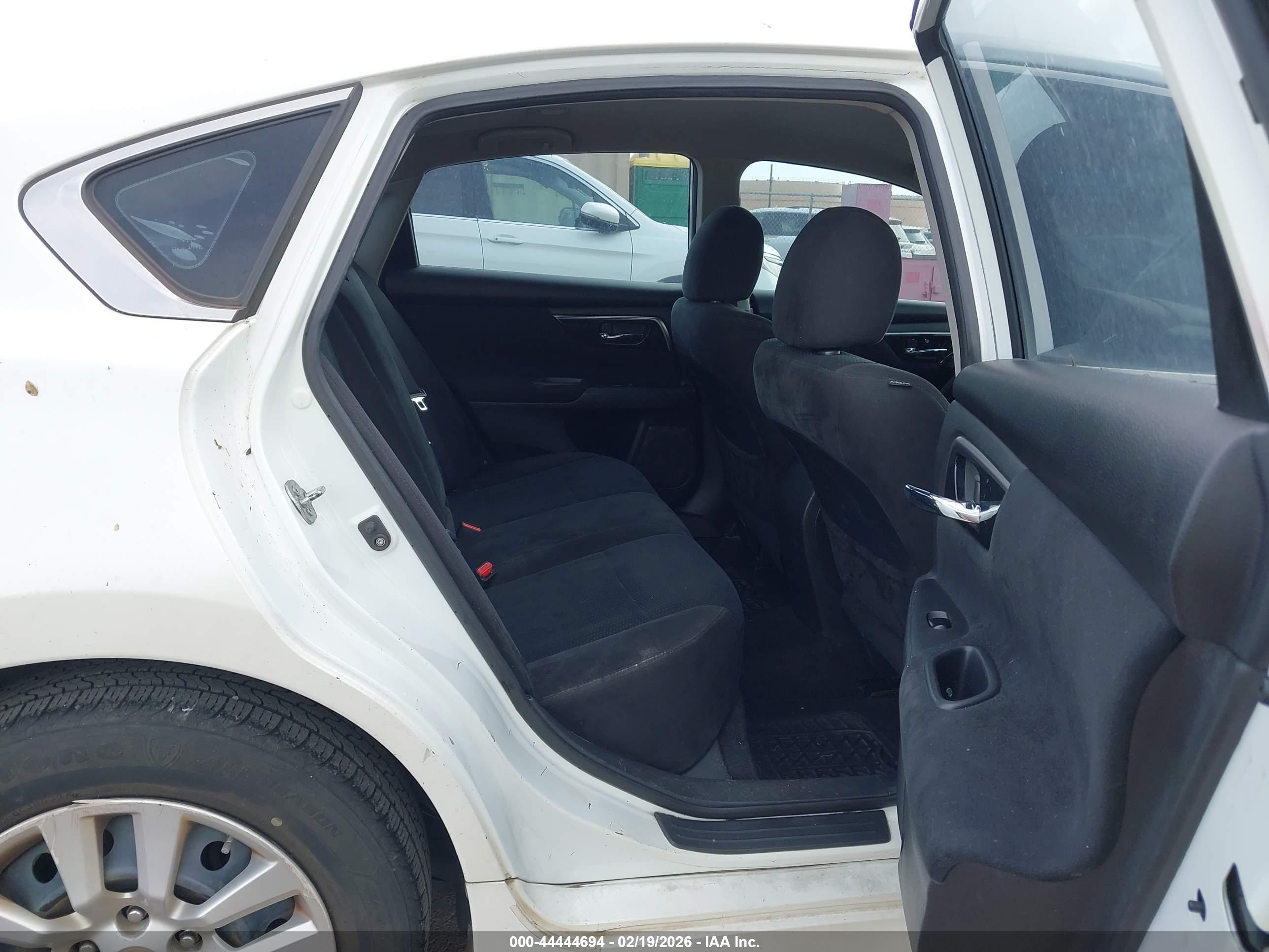 NISSAN ALTIMA image 8