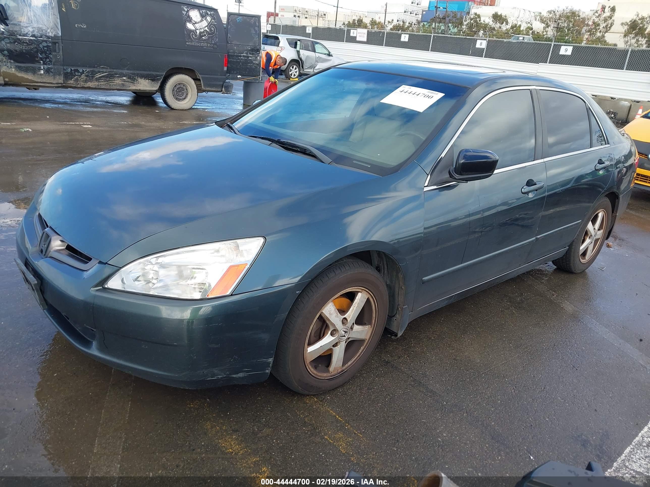 HONDA ACCORD image 2