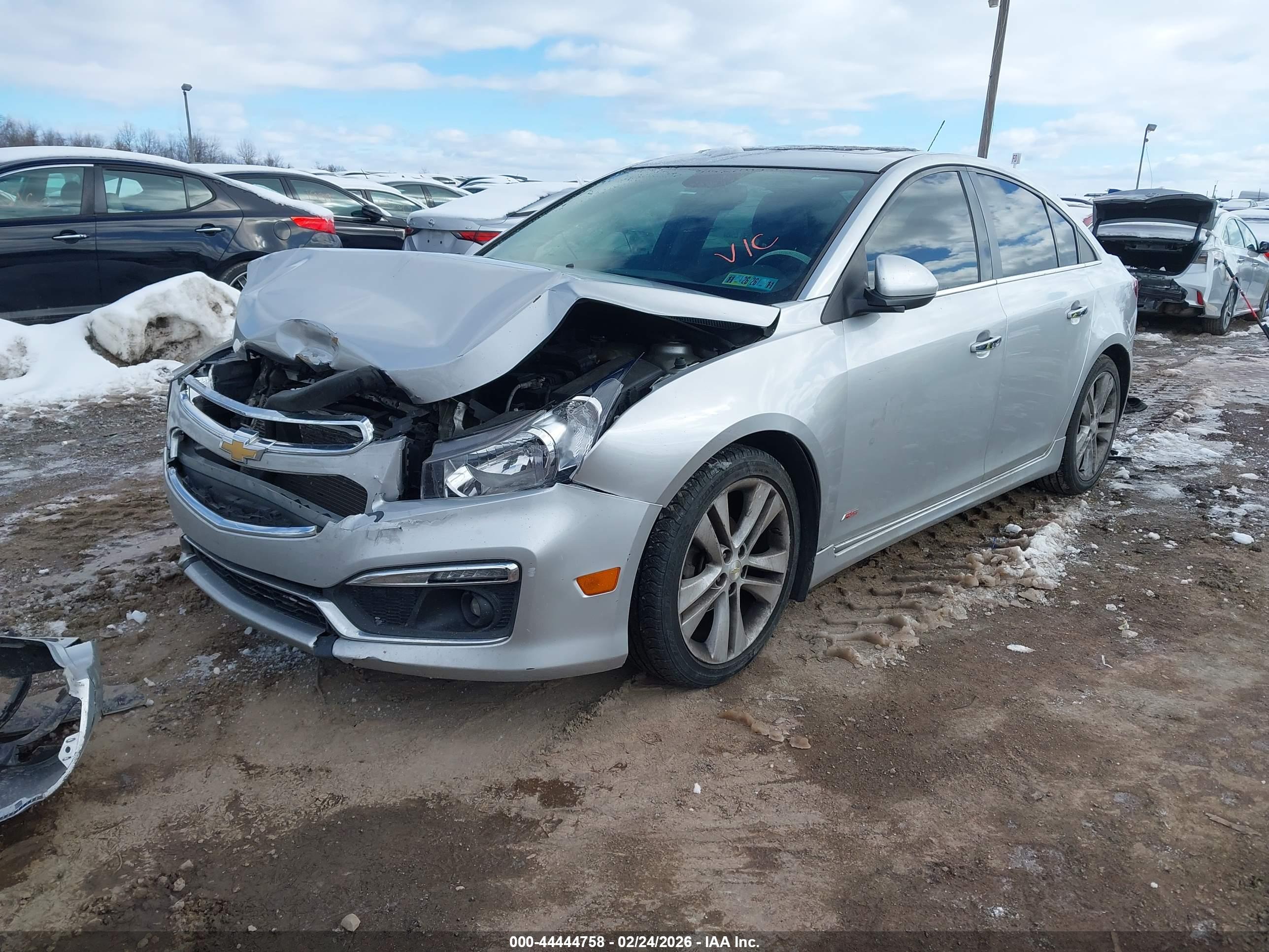 CHEVROLET CRUZE image 2