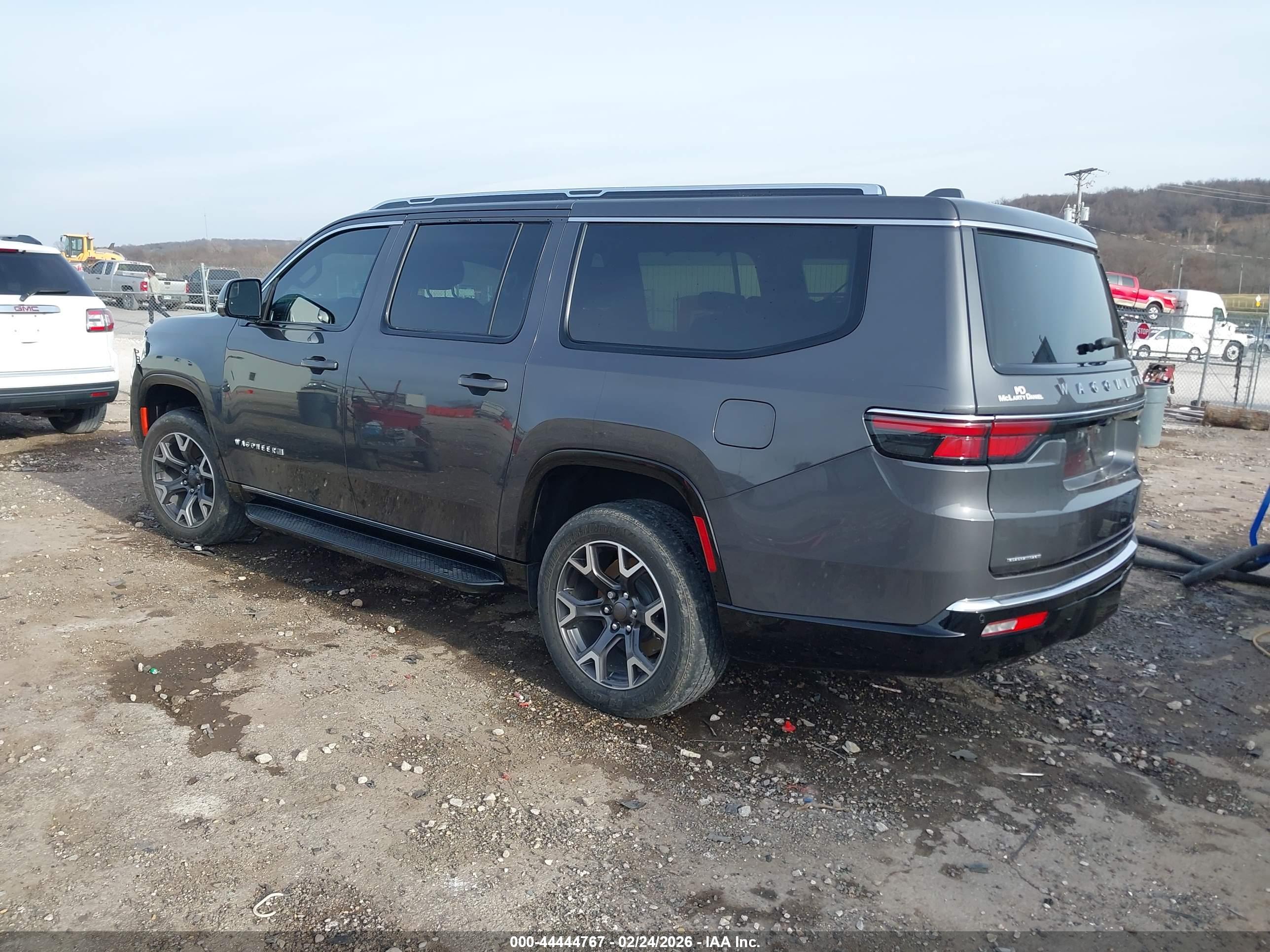 JEEP WAGONEER image 3