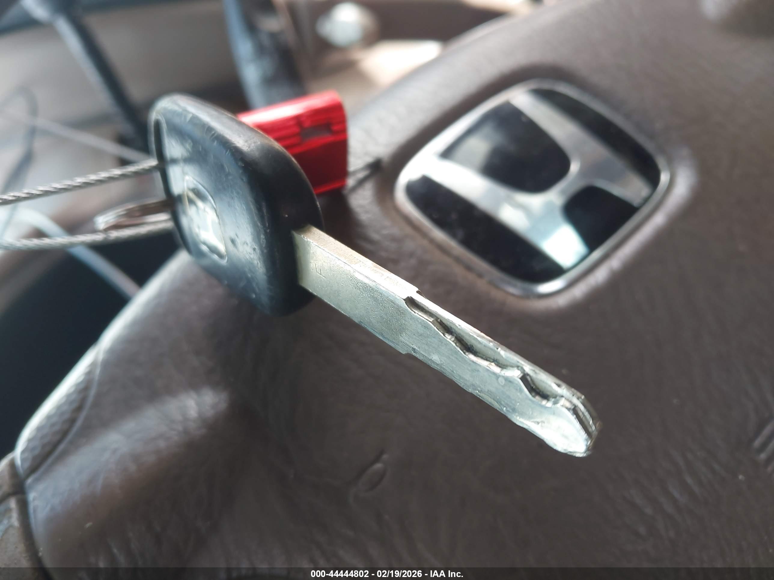HONDA CR-V image 11