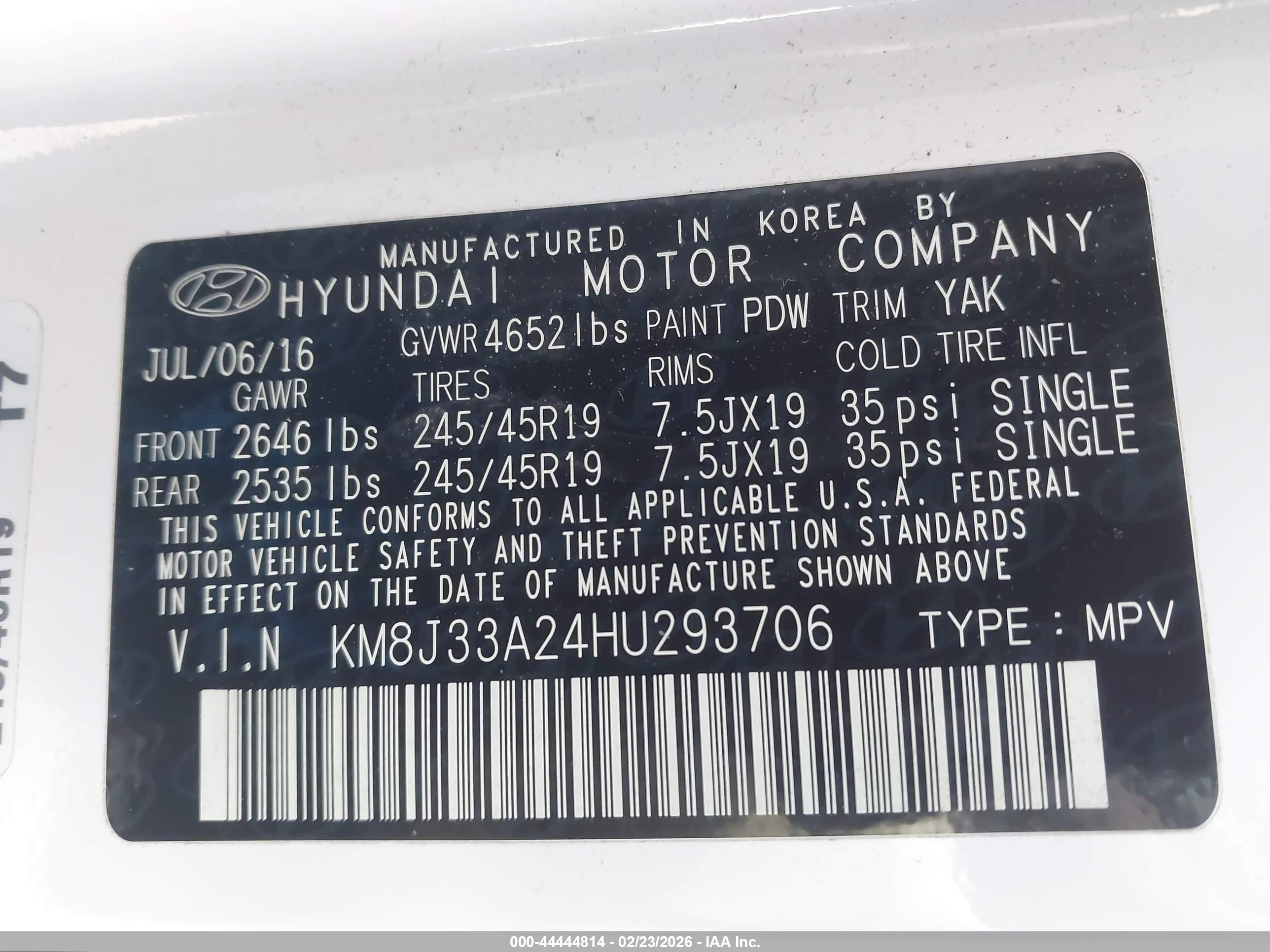 HYUNDAI TUCSON image 9