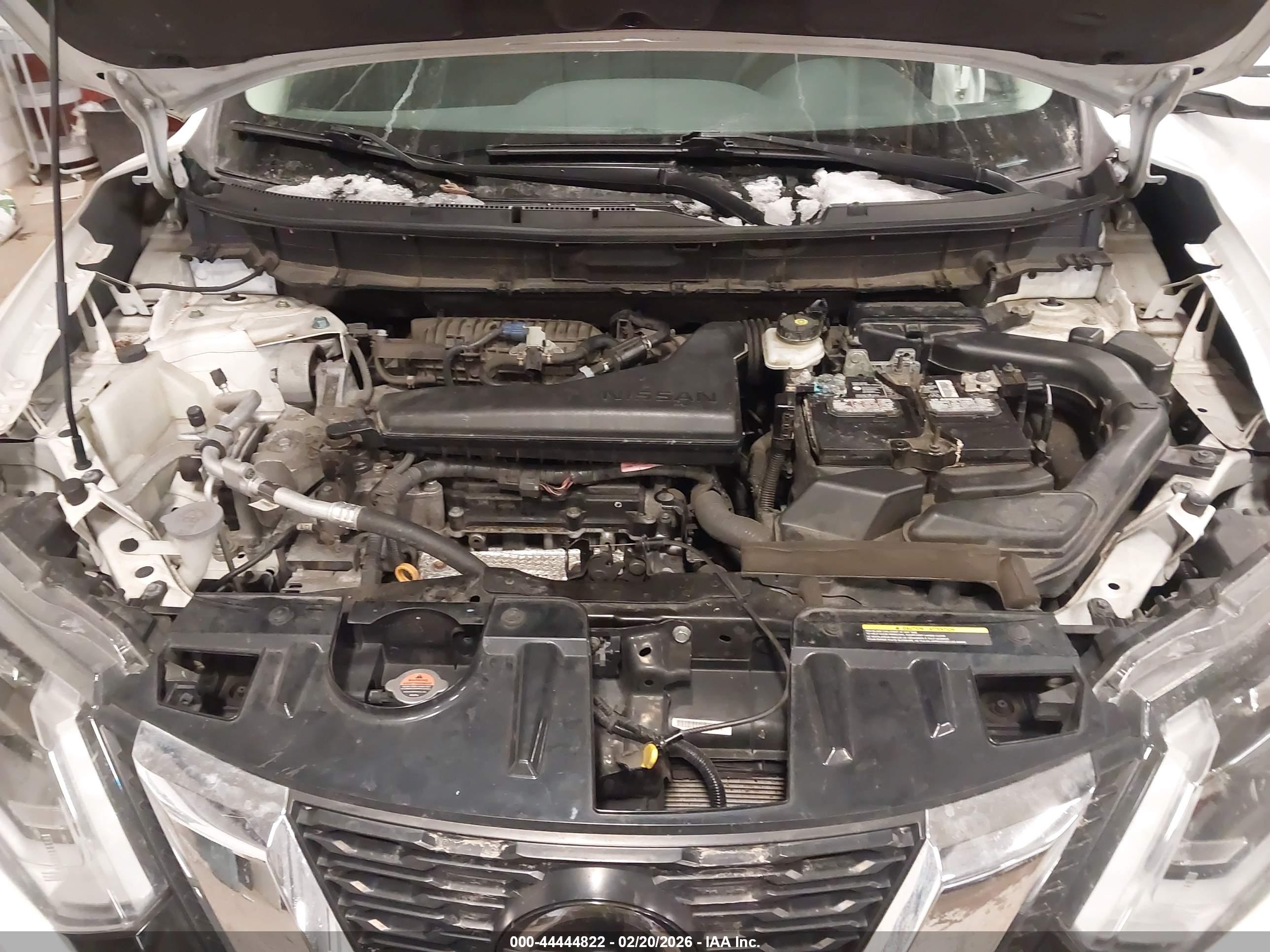 NISSAN ROGUE image 10
