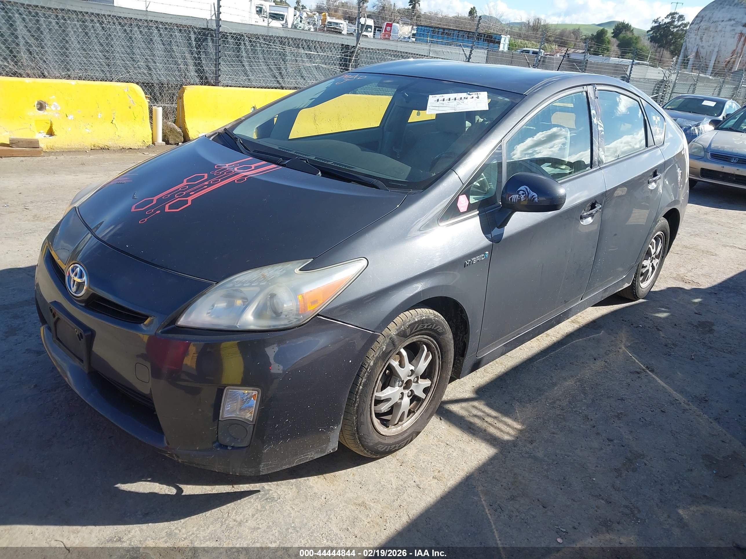 TOYOTA PRIUS image 6