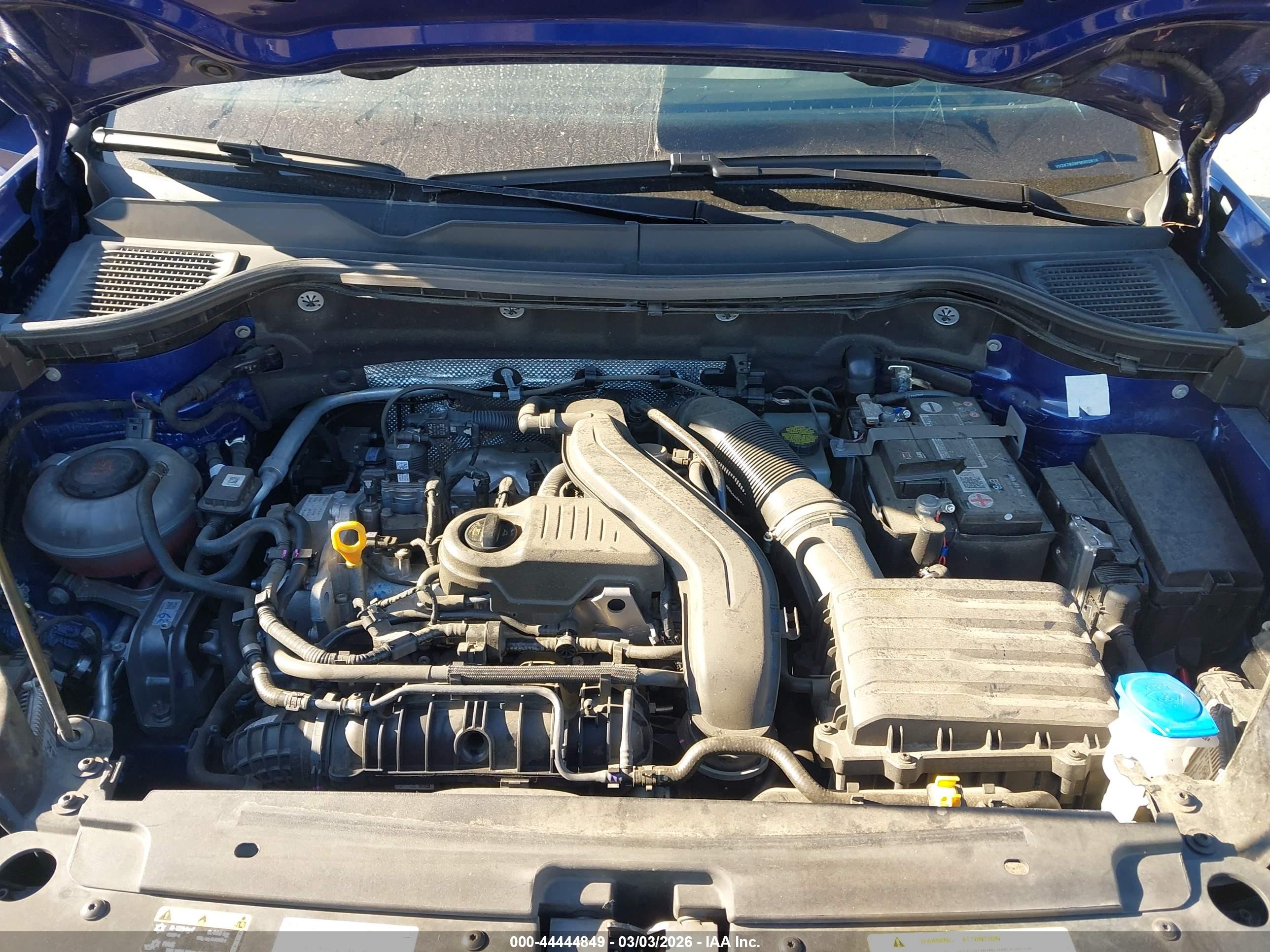 VOLKSWAGEN TAOS image 10