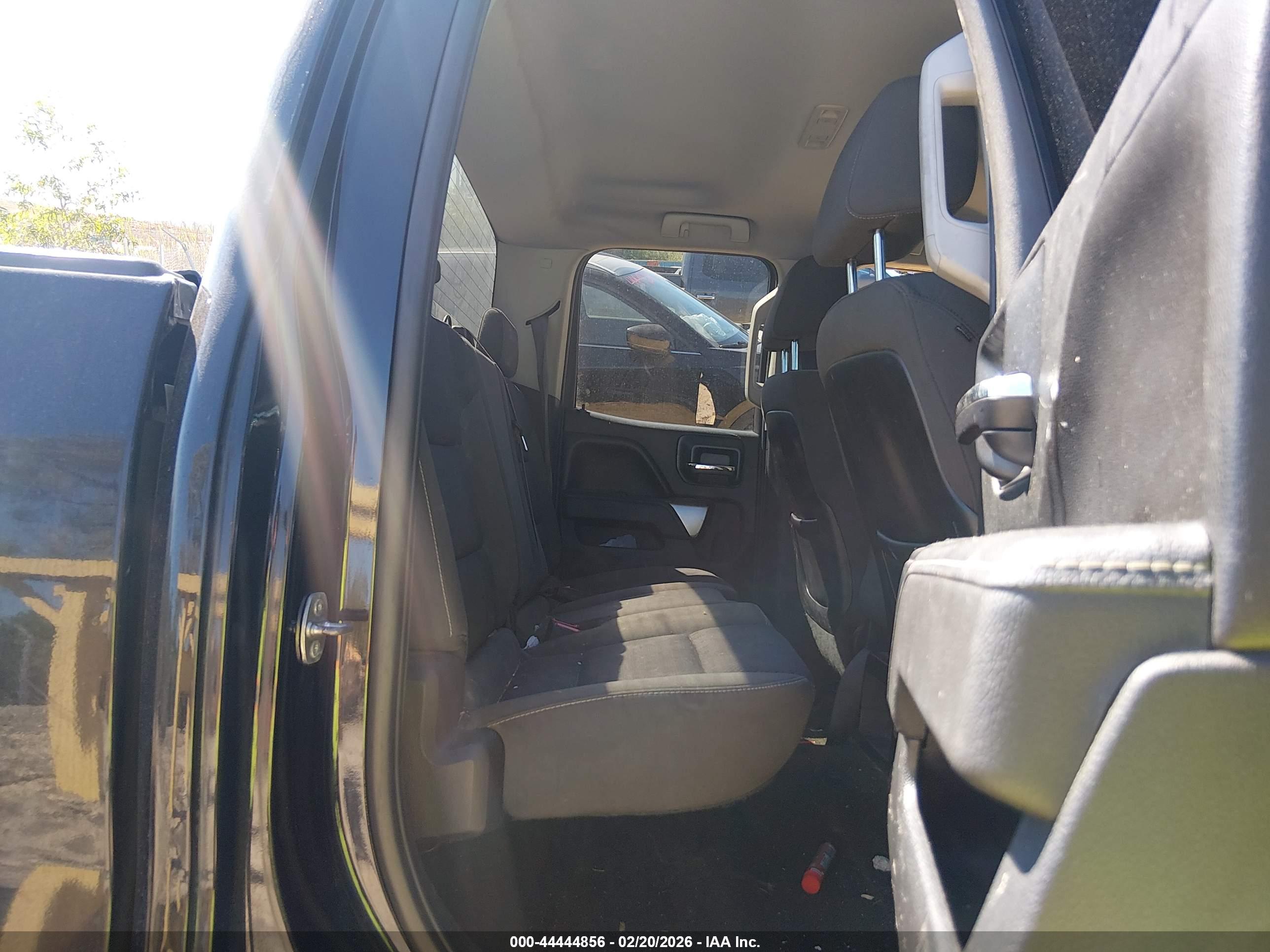 CHEVROLET SILVERADO image 8