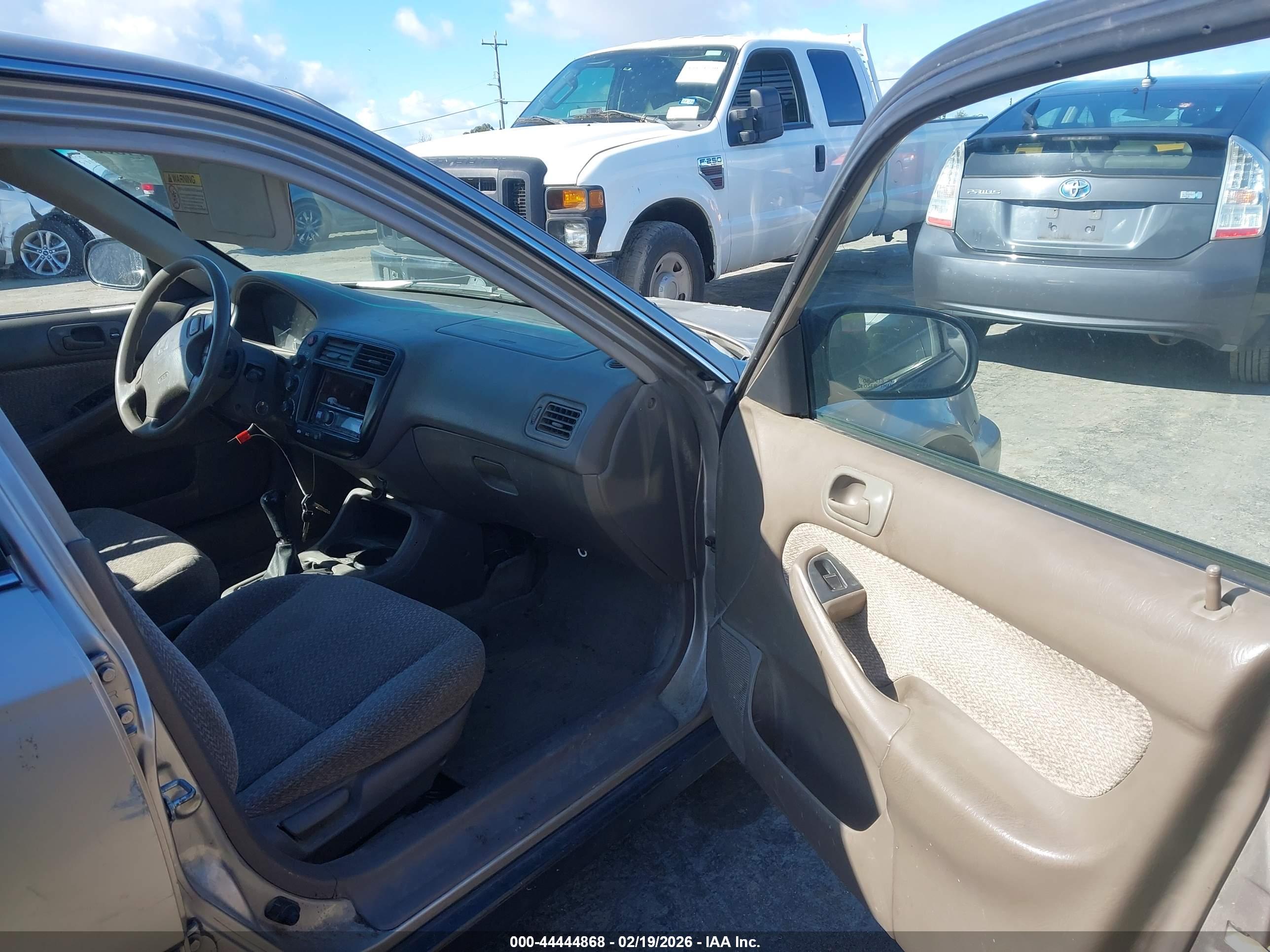 HONDA CIVIC image 5