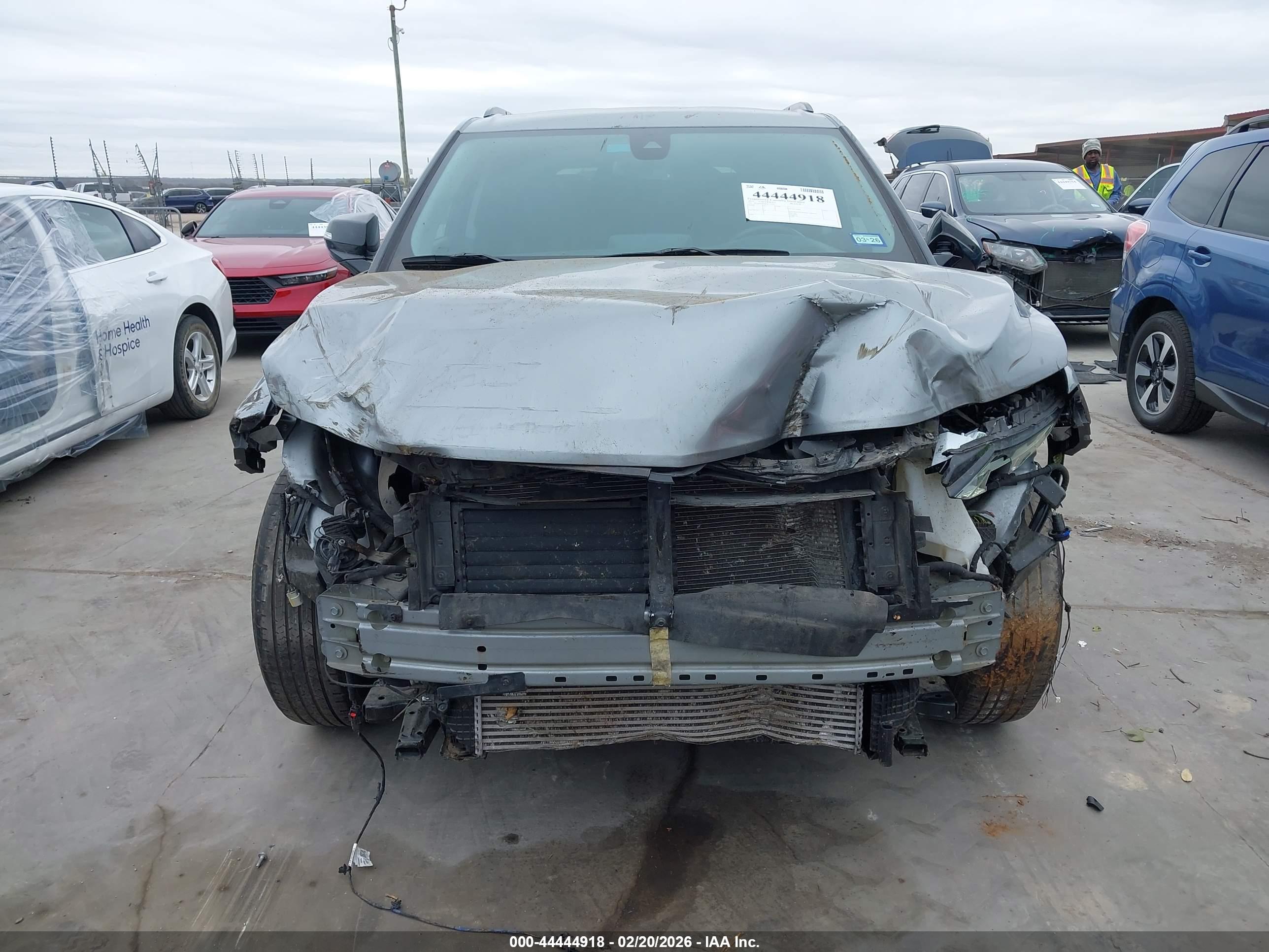 CHEVROLET BLAZER image 6