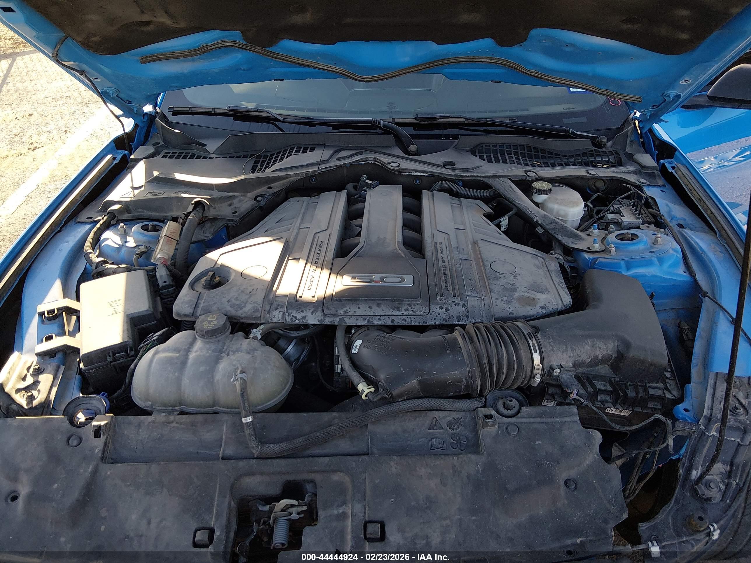 FORD MUSTANG image 10