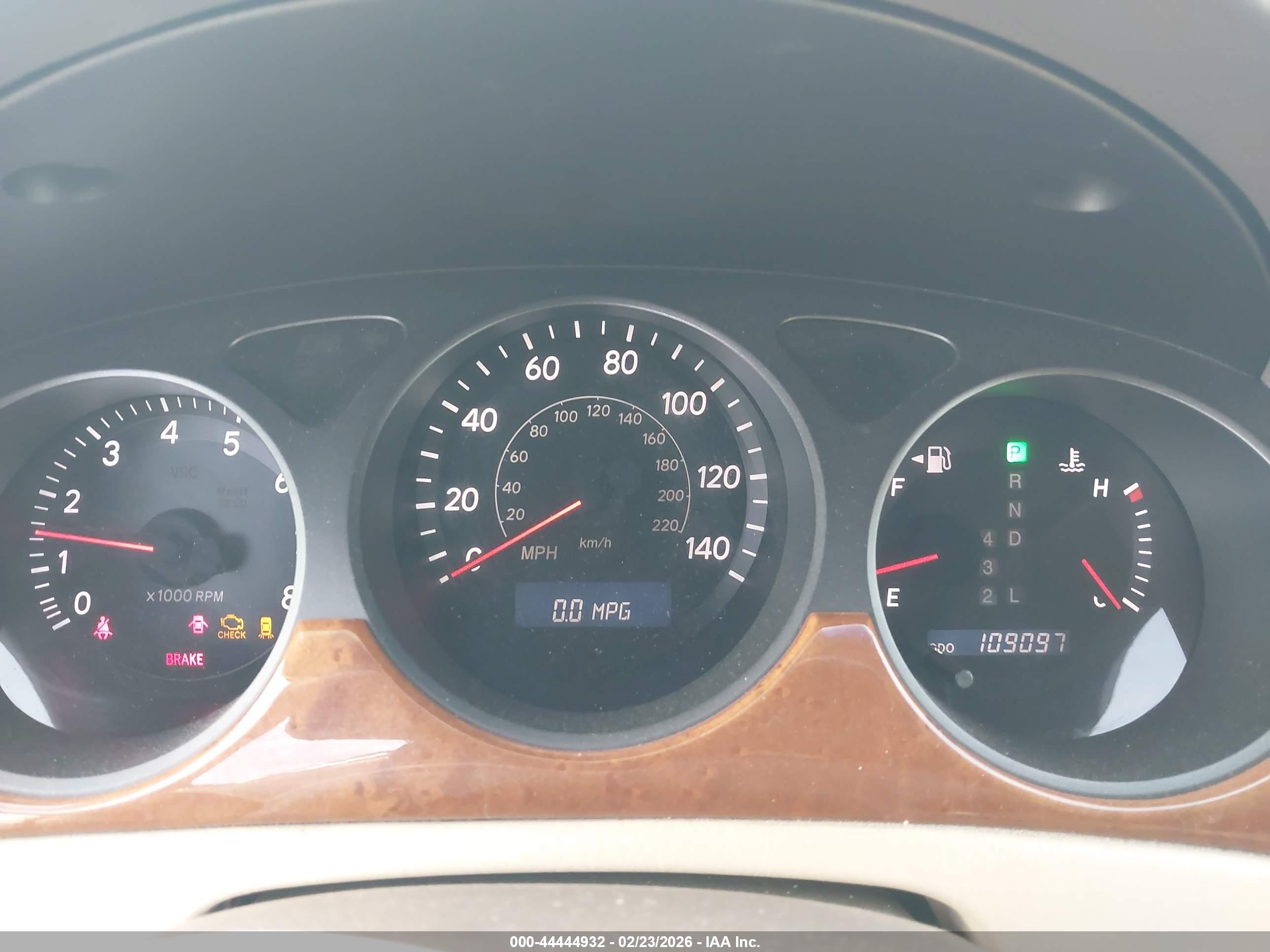 LEXUS ES image 7