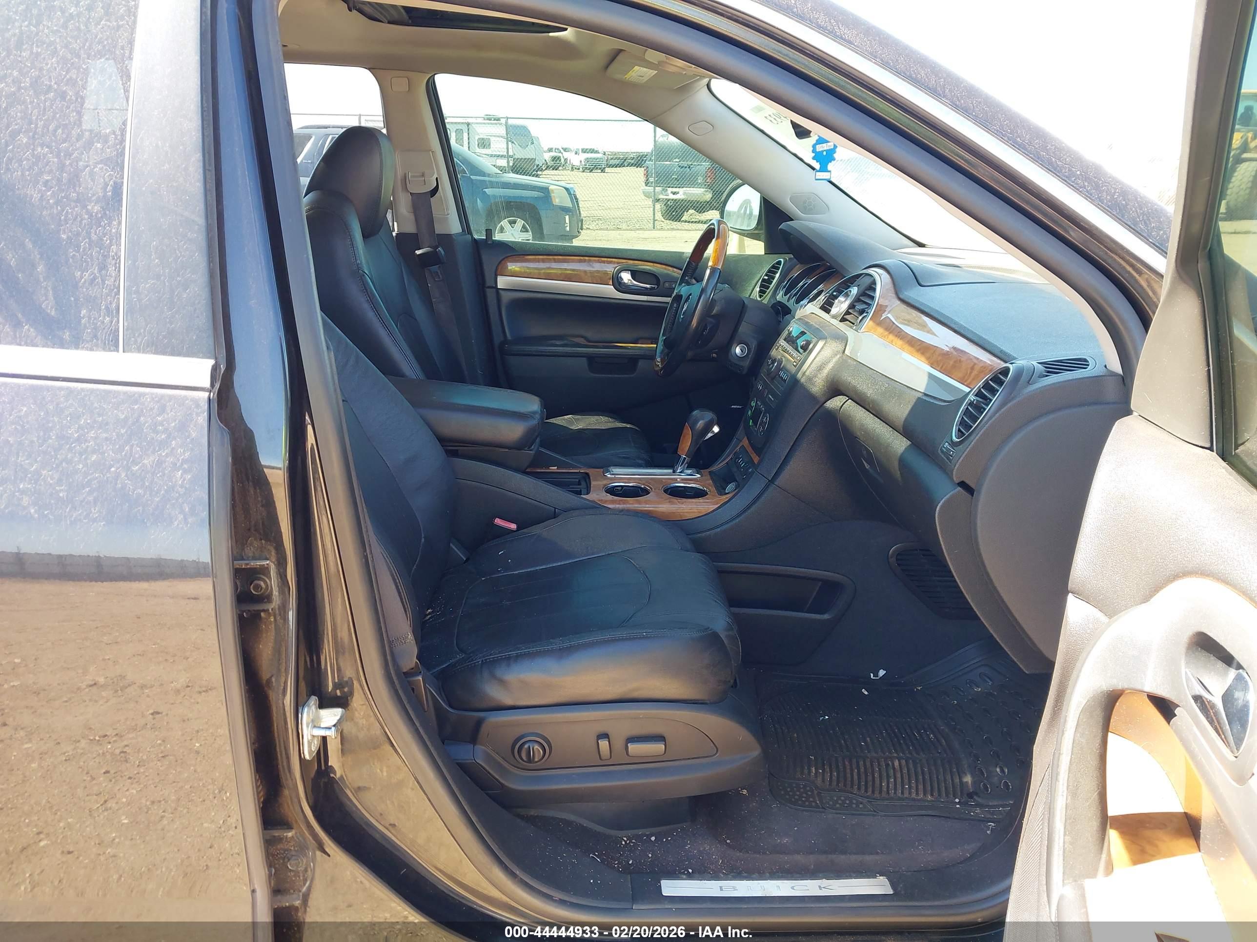BUICK ENCLAVE image 5