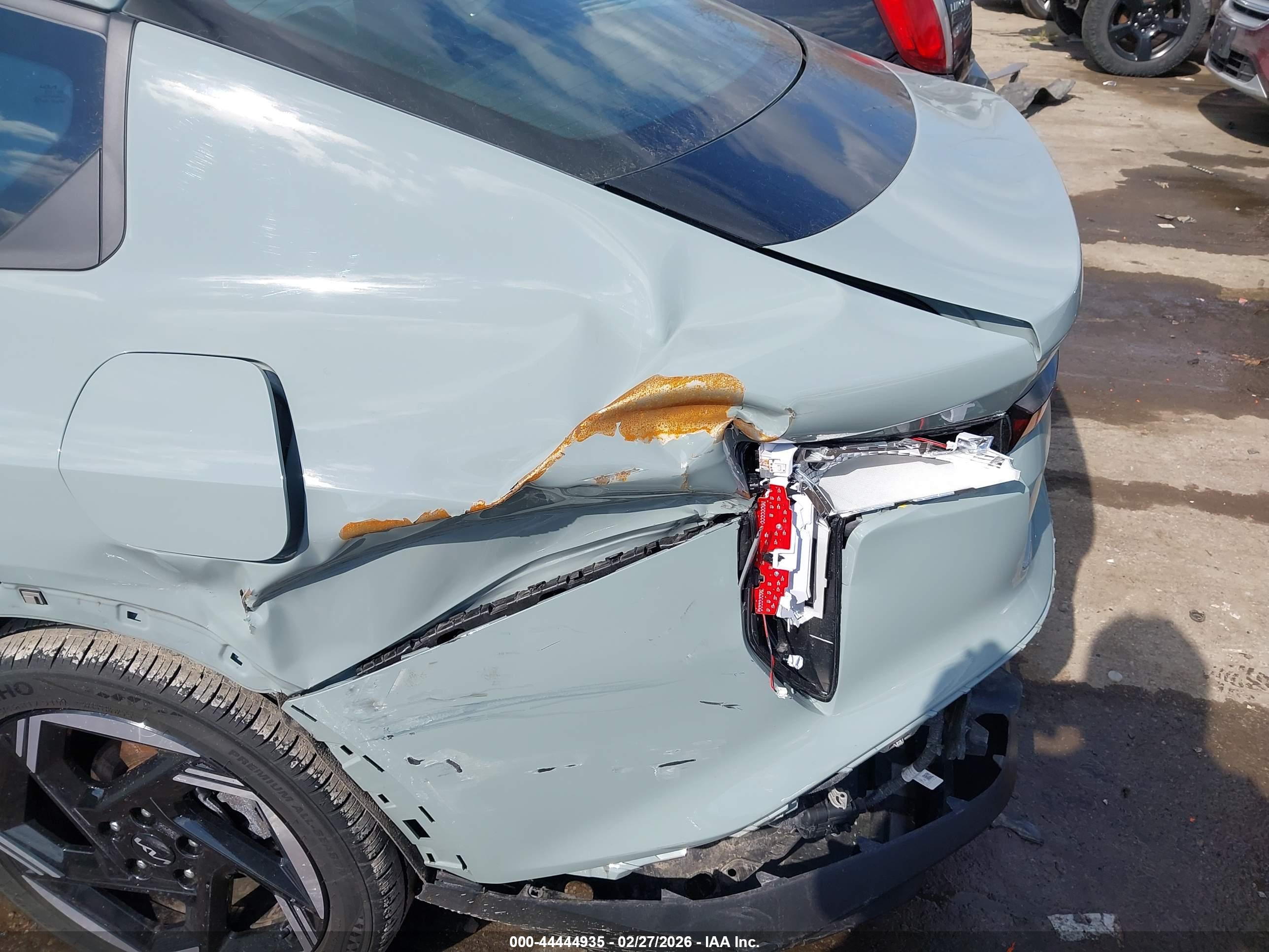 KIA K4 image 6